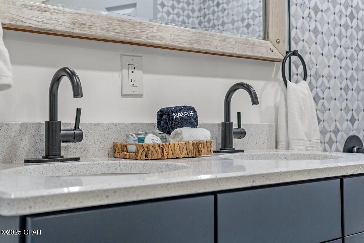 Image 22 For 17203 Front Beach Road 2