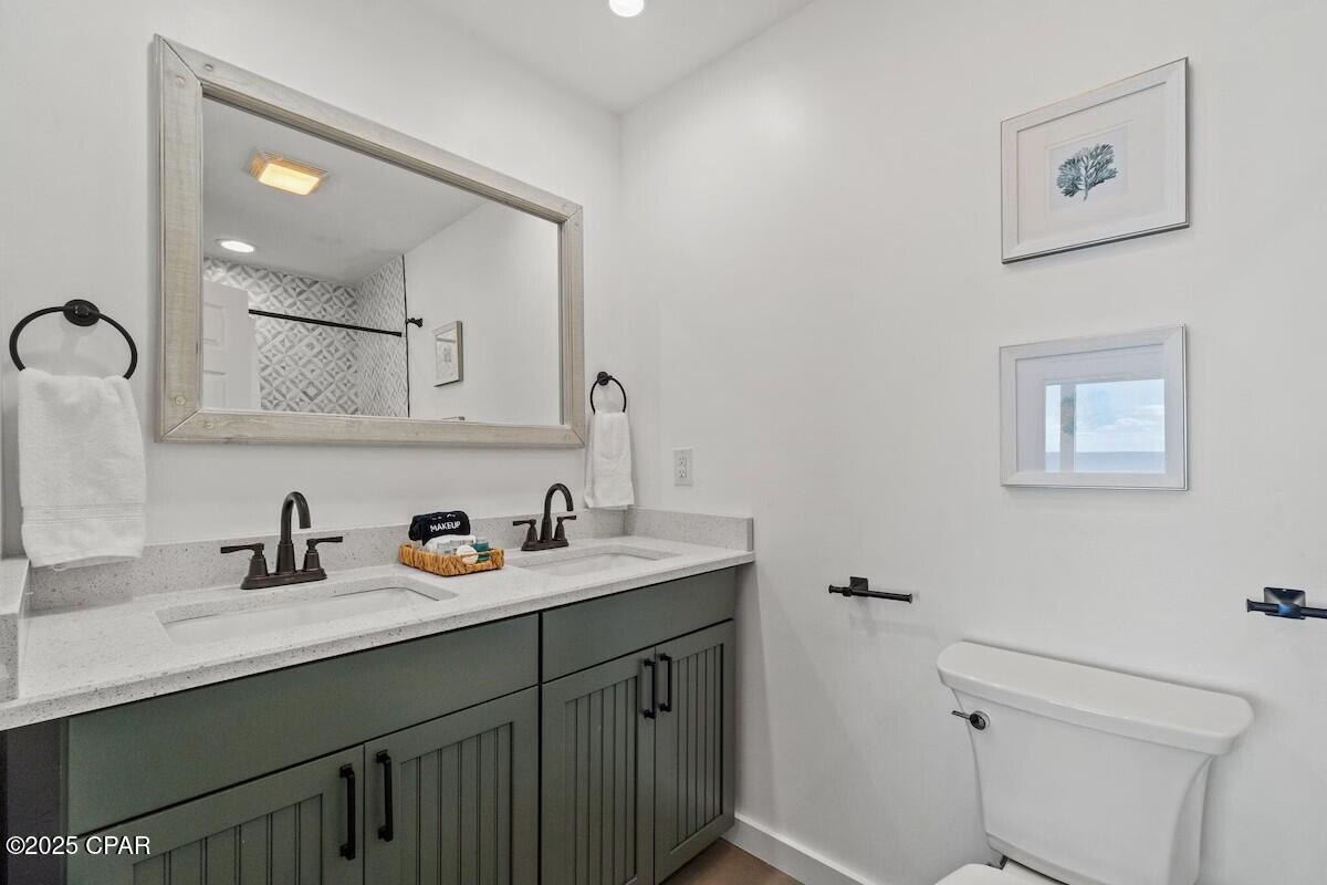 Image 31 For 17203 Front Beach Road 2