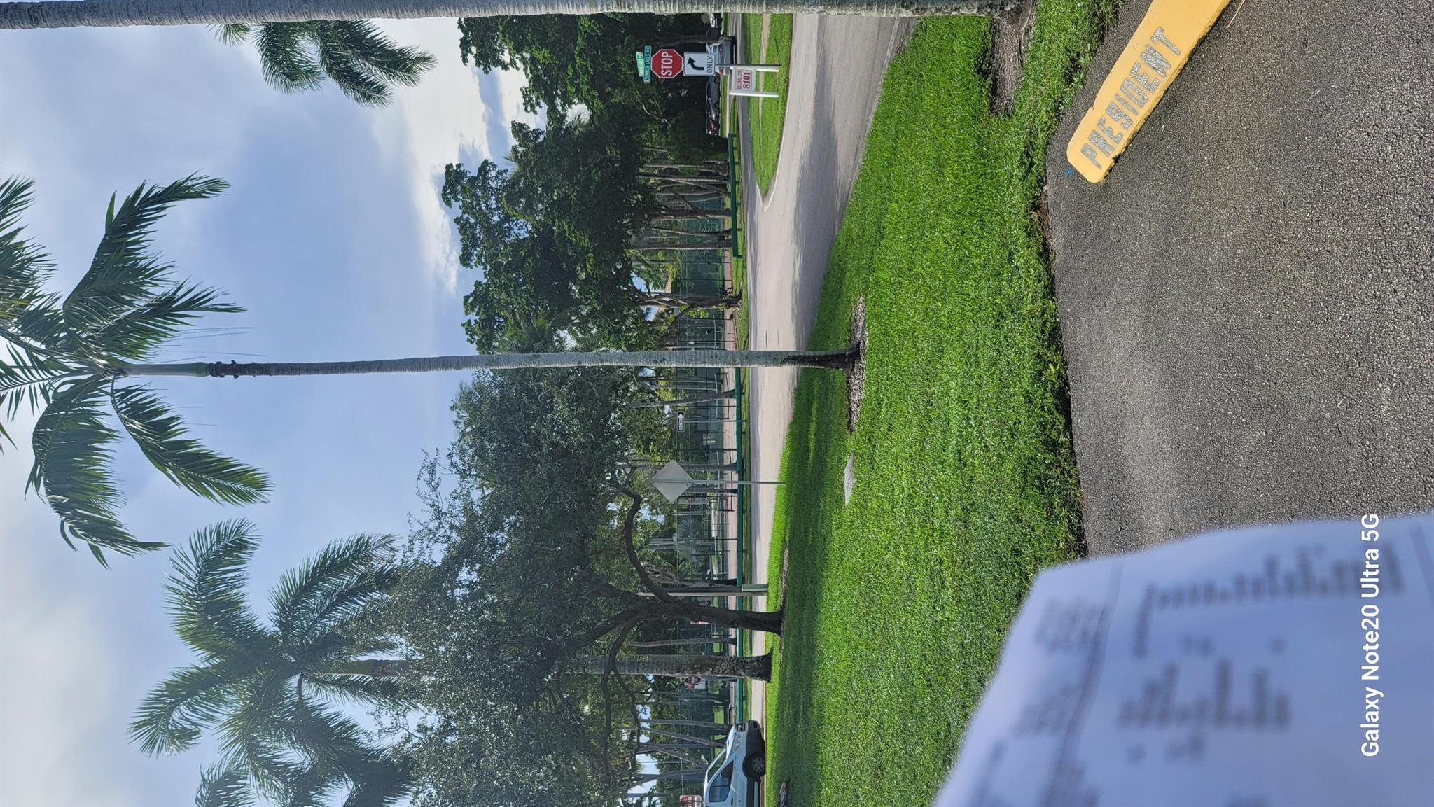 Sunrise Lakes 27 Condo