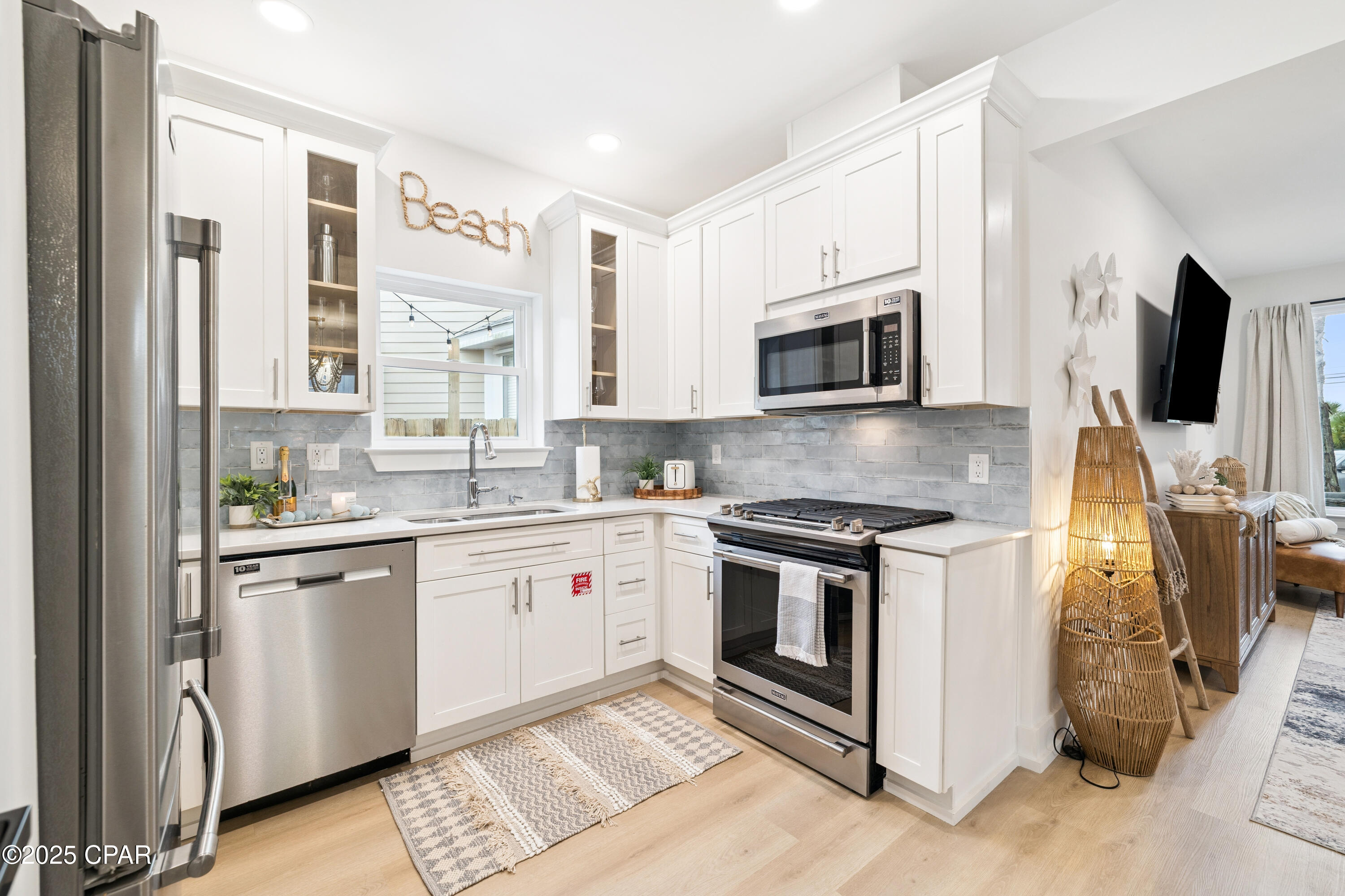 Image 13 For 7508 Thomas Drive