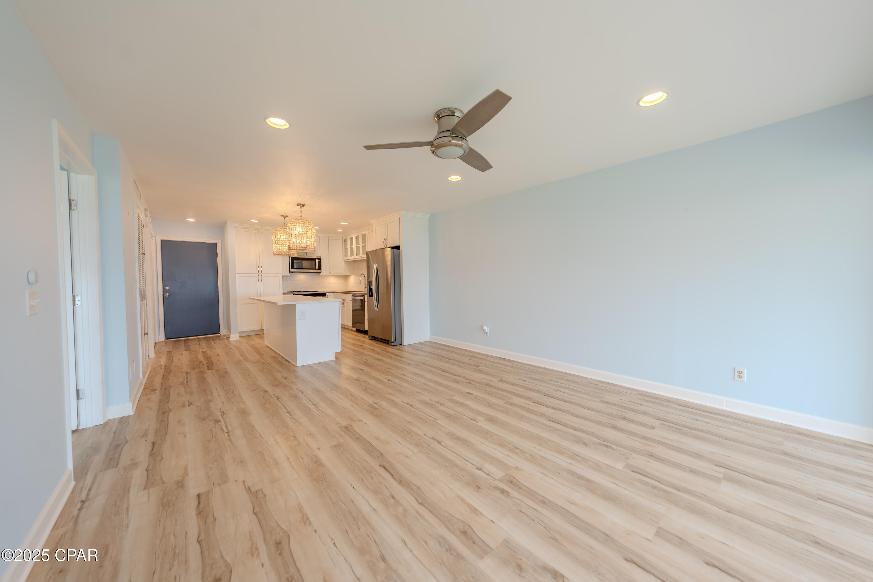 Image 15 For 4726 Bay Point Road 208