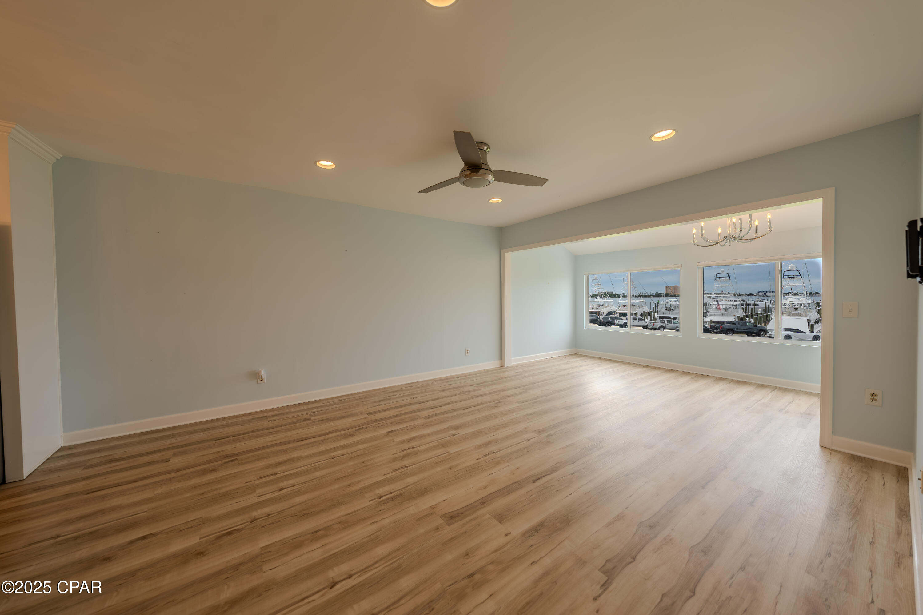 Image 17 For 4726 Bay Point Road 208