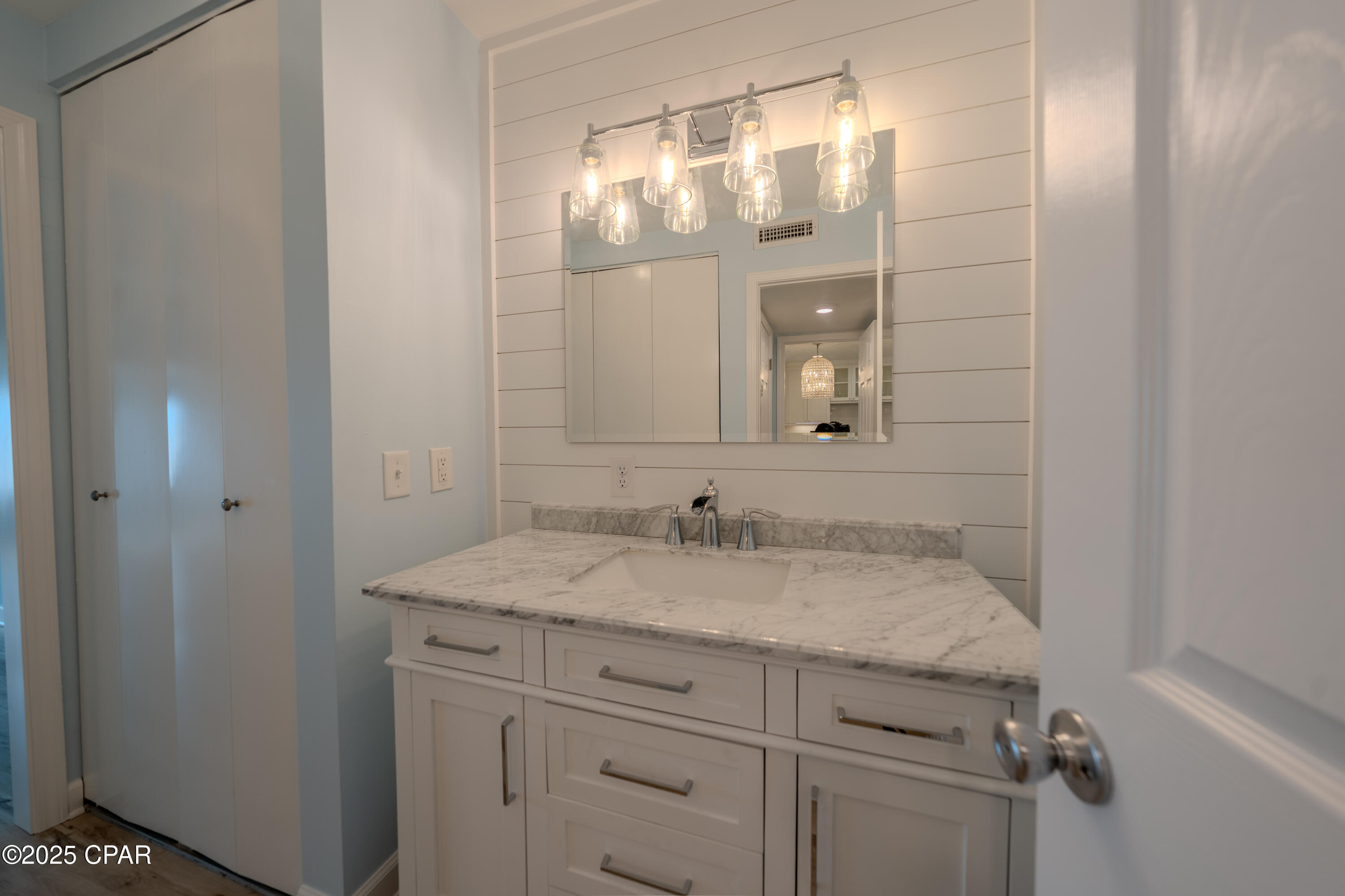 Image 24 For 4726 Bay Point Road 208