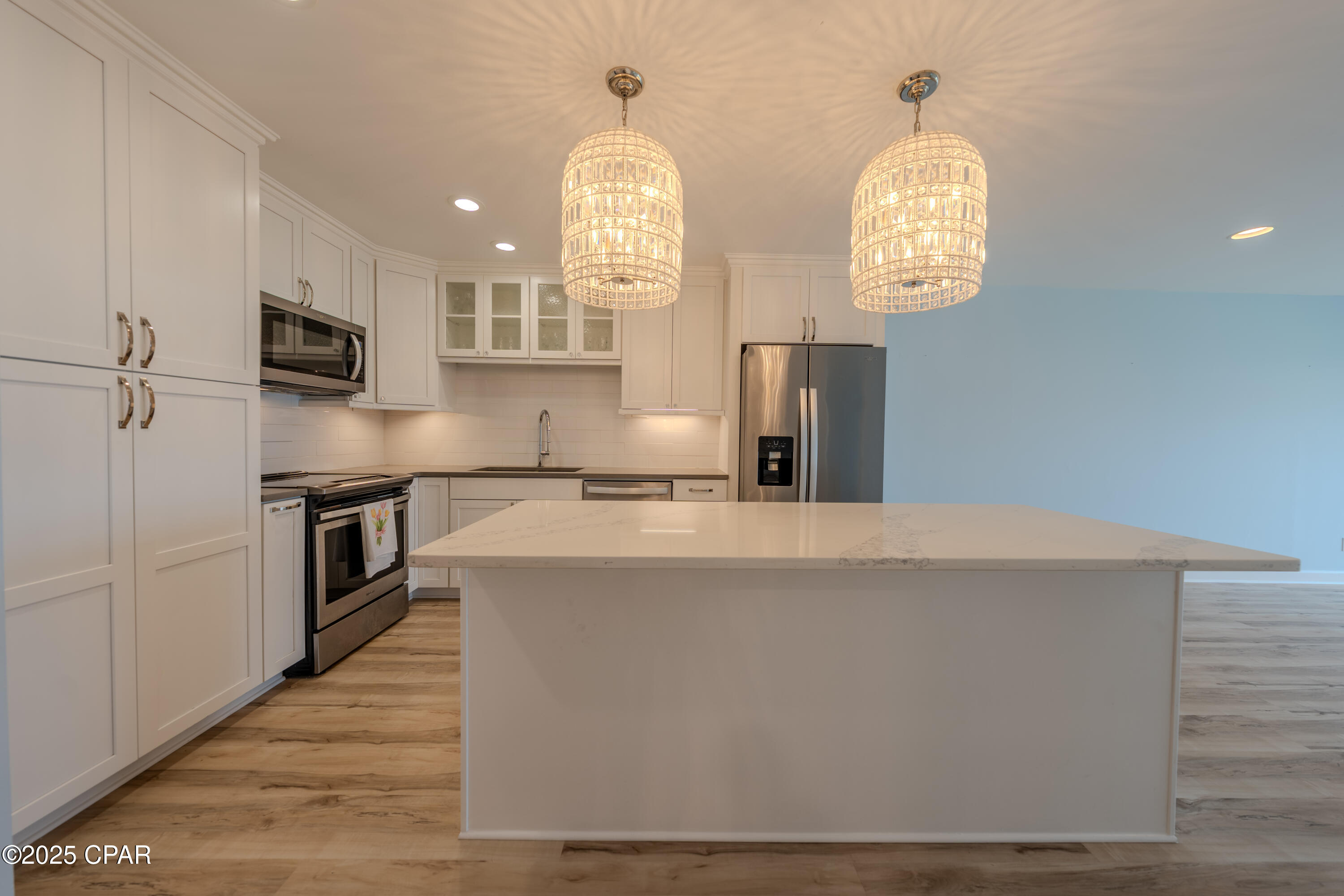 Image 3 For 4726 Bay Point Road 208