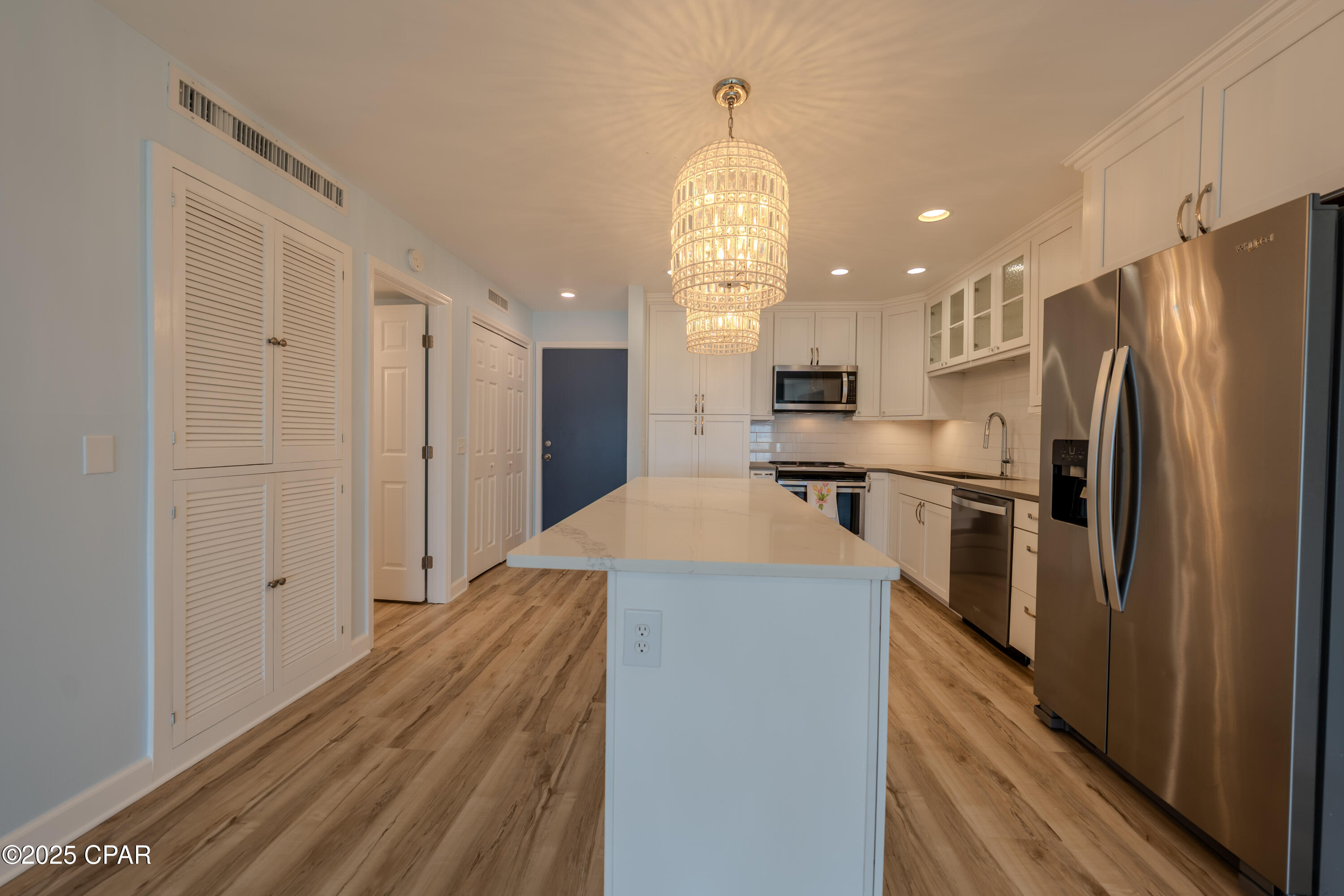 Image 5 For 4726 Bay Point Road 208