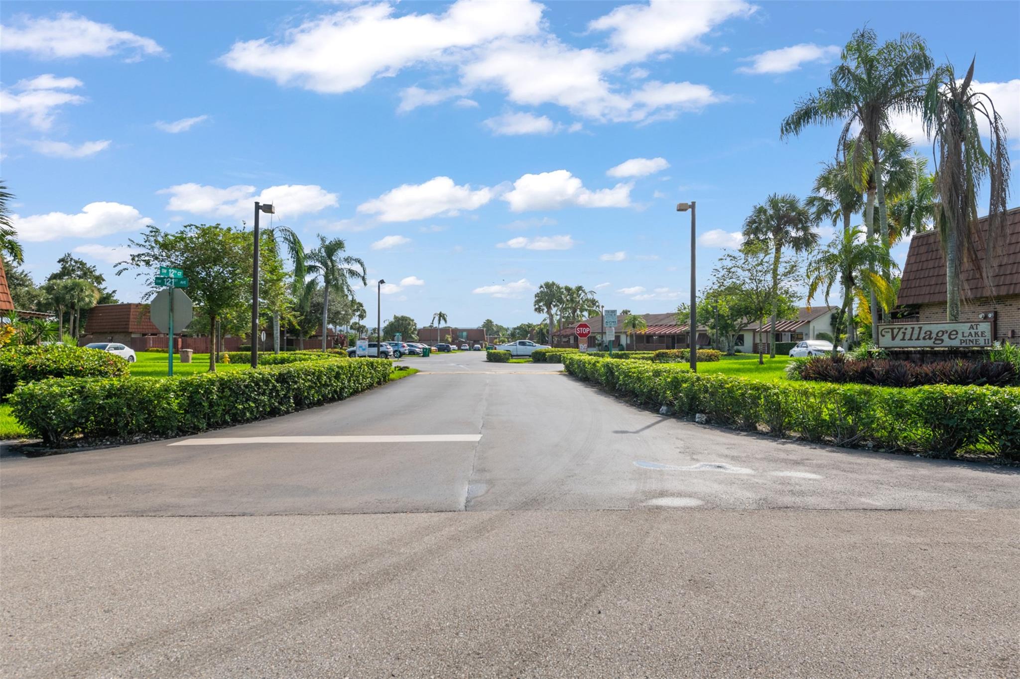 Homes for sale in Davie, FL | 11927 Sw 13th Ct, Davie, FL 33325 | MLS# F10528974