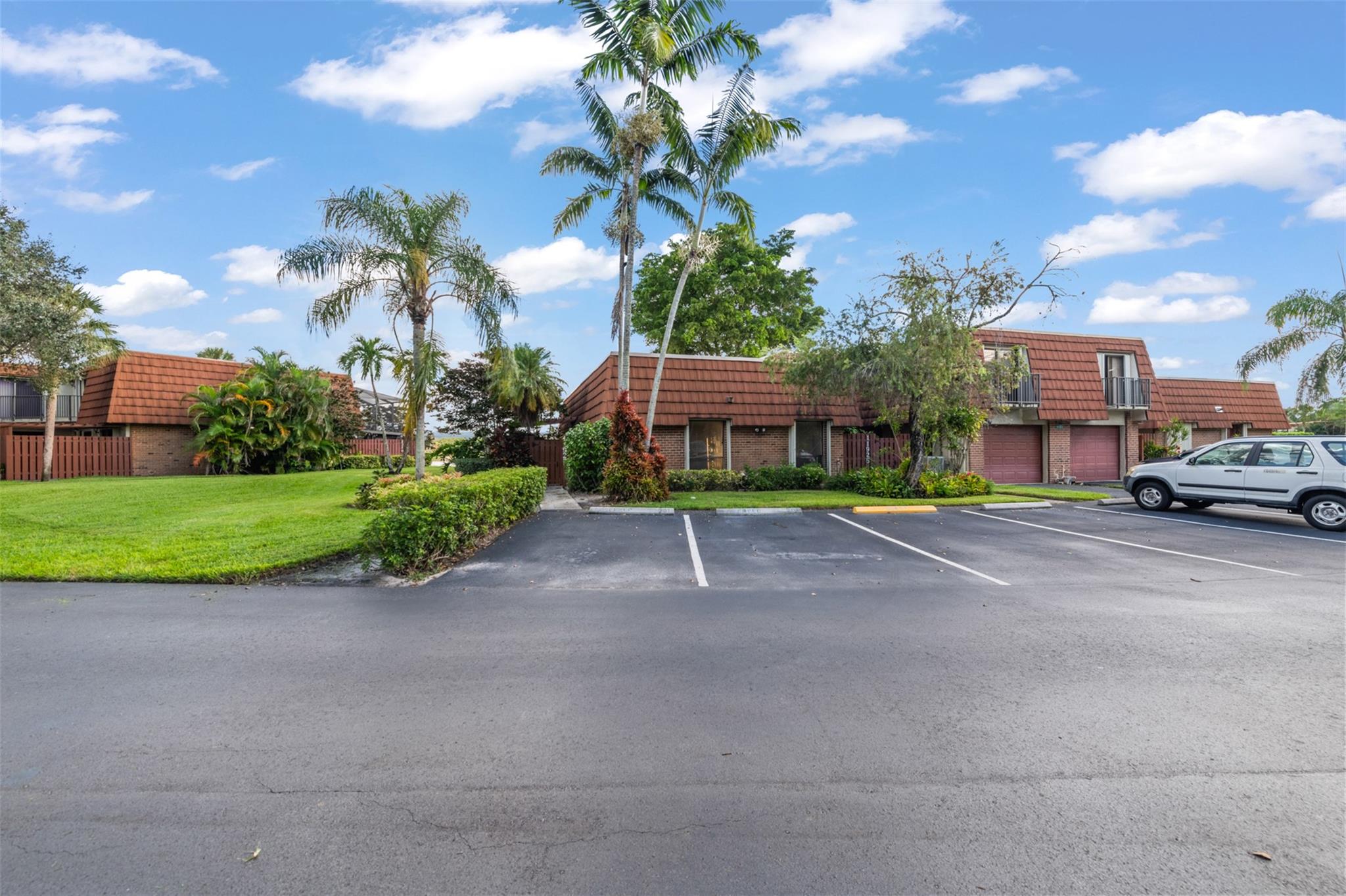 Homes for sale in Davie, FL | 11927 Sw 13Th Ct, Davie, FL 33325 | MLS# F10528974