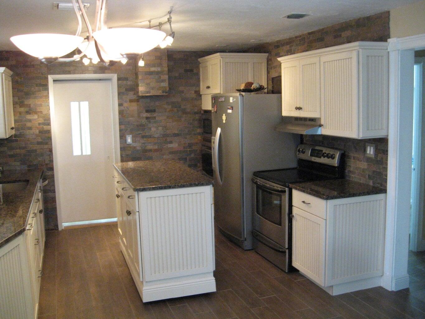 Homes for sale in West Palm Beach, FL | 1023 Andrews Road, West Palm Beach, FL 33405 | MLS# R11127661