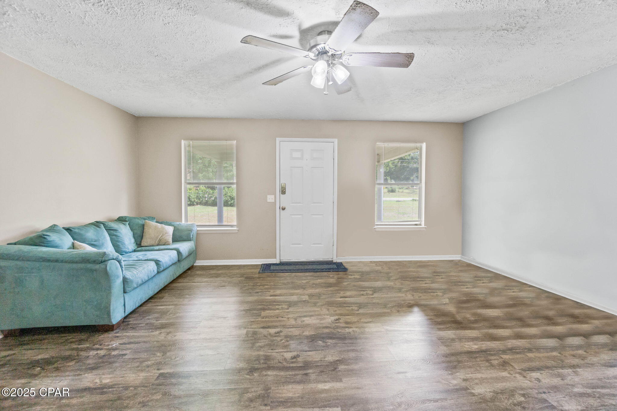 Image 3 For 1395 Weeks Street