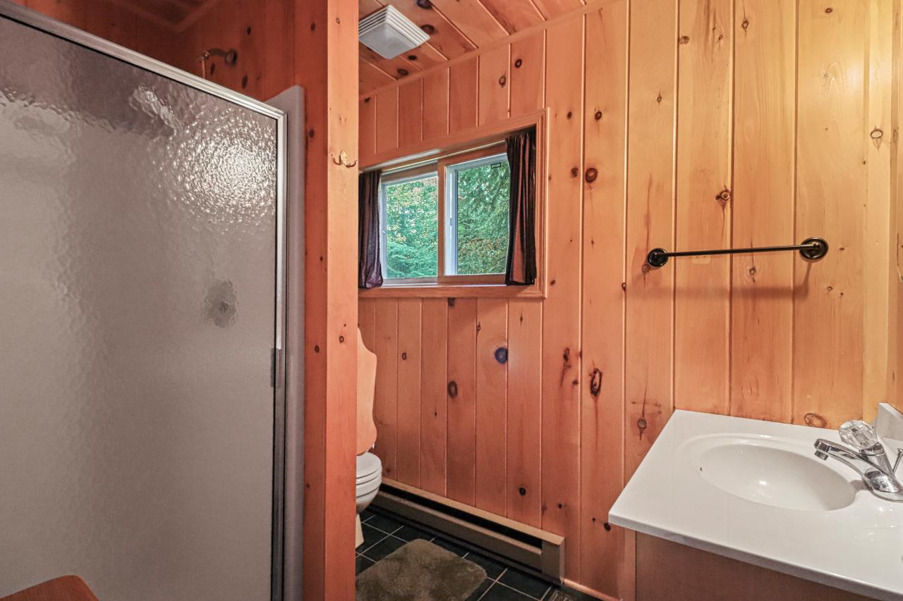 Van Vliet Lake Property 12022 Rottman Dr Photo 14