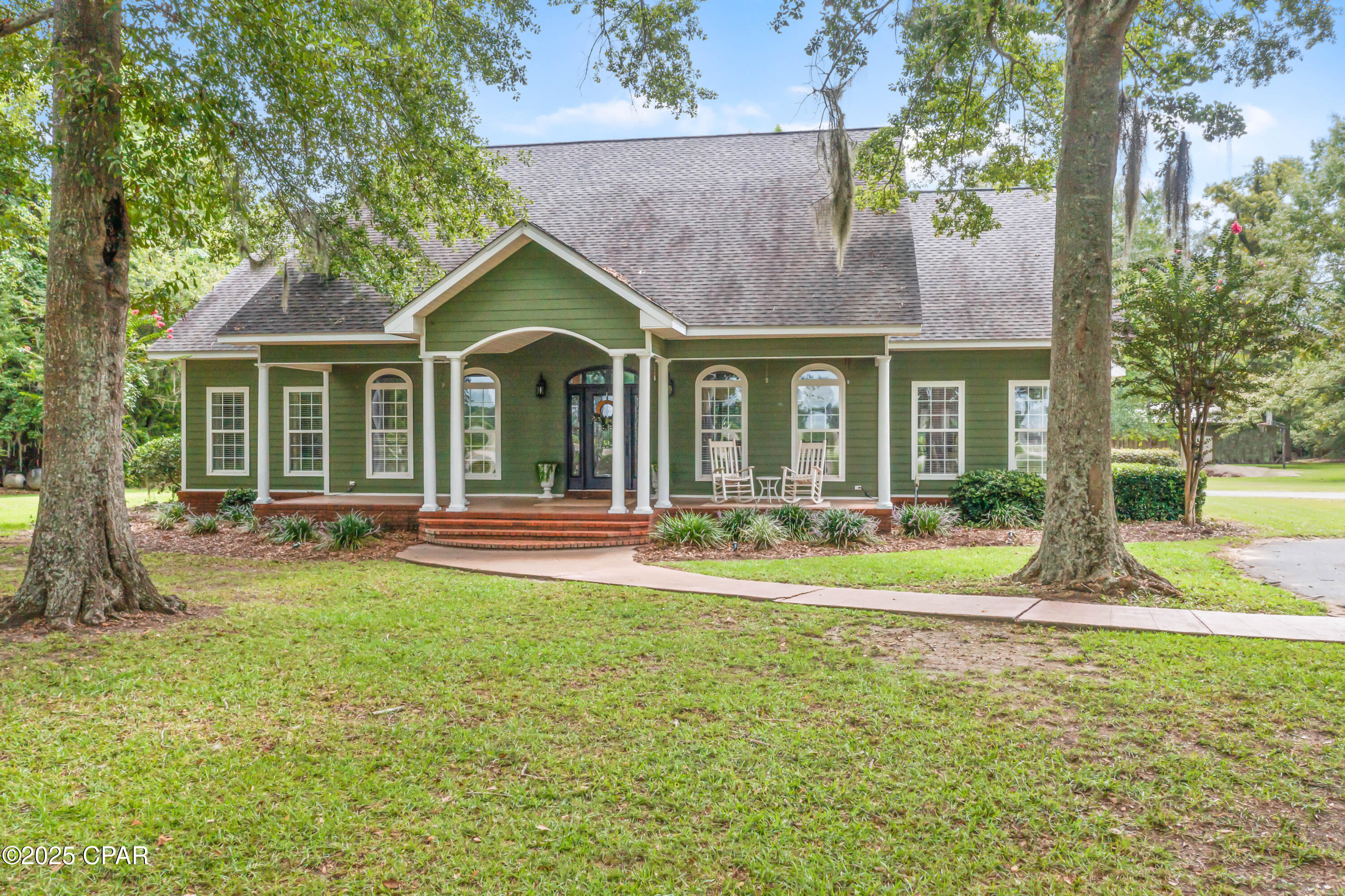 Details for 5924 Old U S Road, Malone, FL 32445
