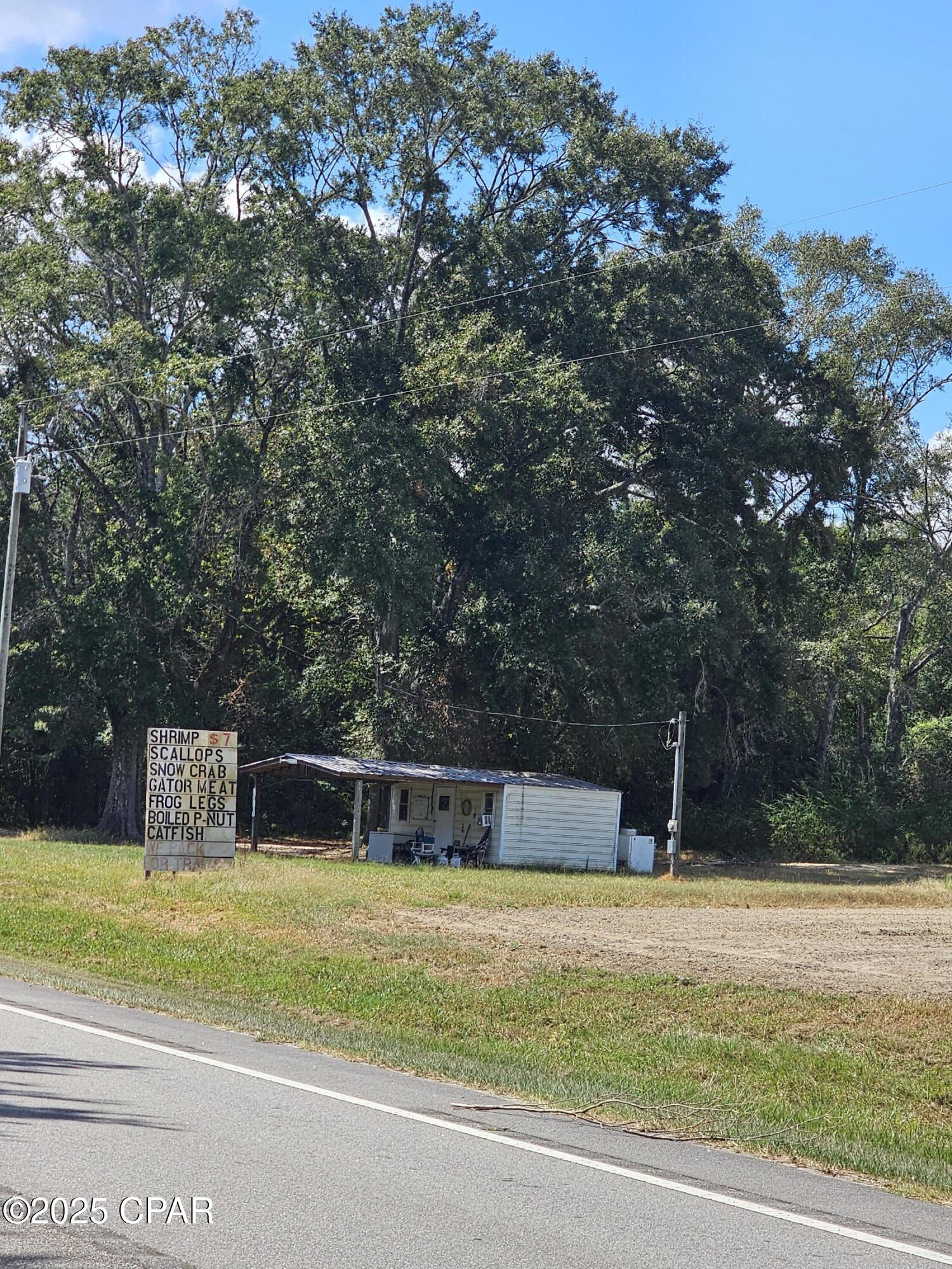 Listing photo id 2 for 2020 81 Highway