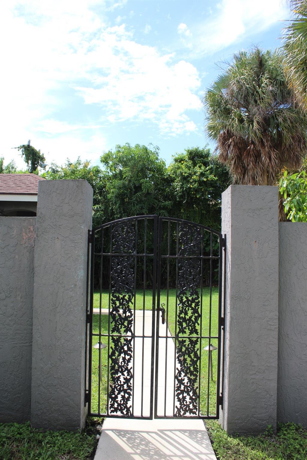 Homes for sale in Boynton Beach, FL | (Undisclosed), Boynton Beach, FL 33435 | MLS# F10528305