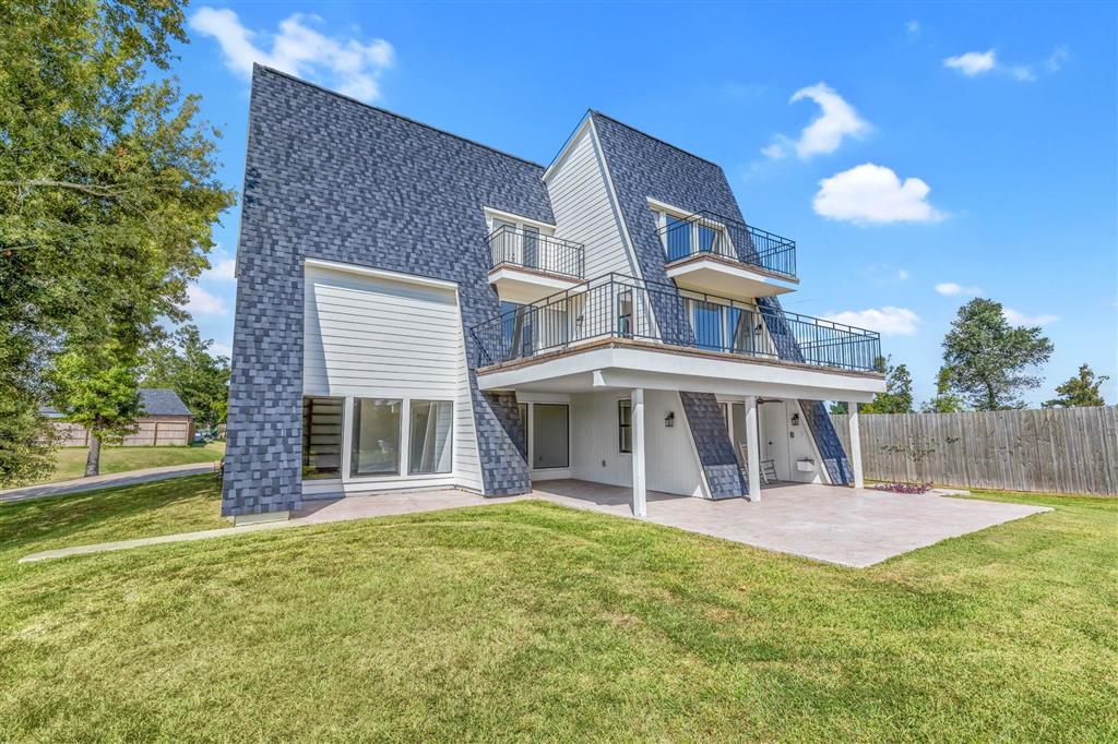 3104 Greenleaf Lane — photo 4