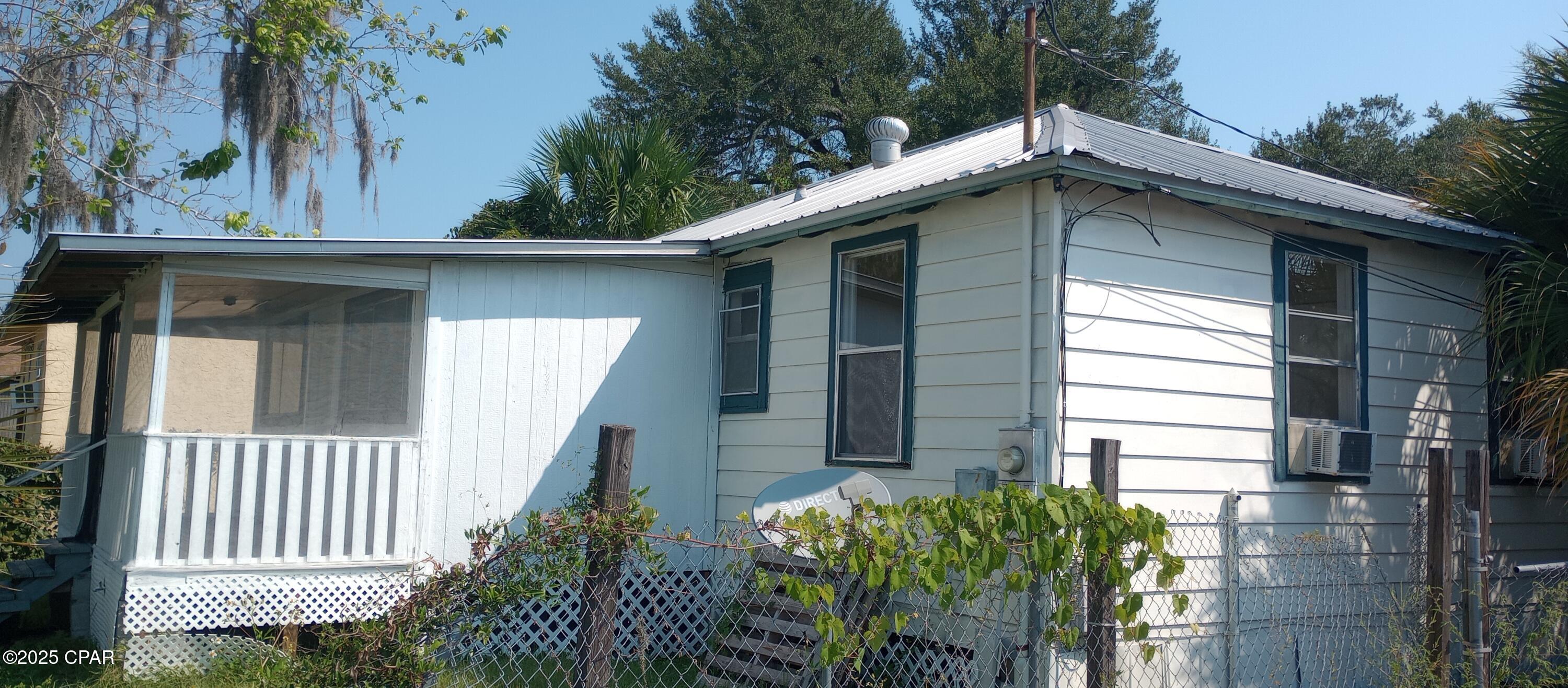 Image 15 For 505 Cactus Avenue