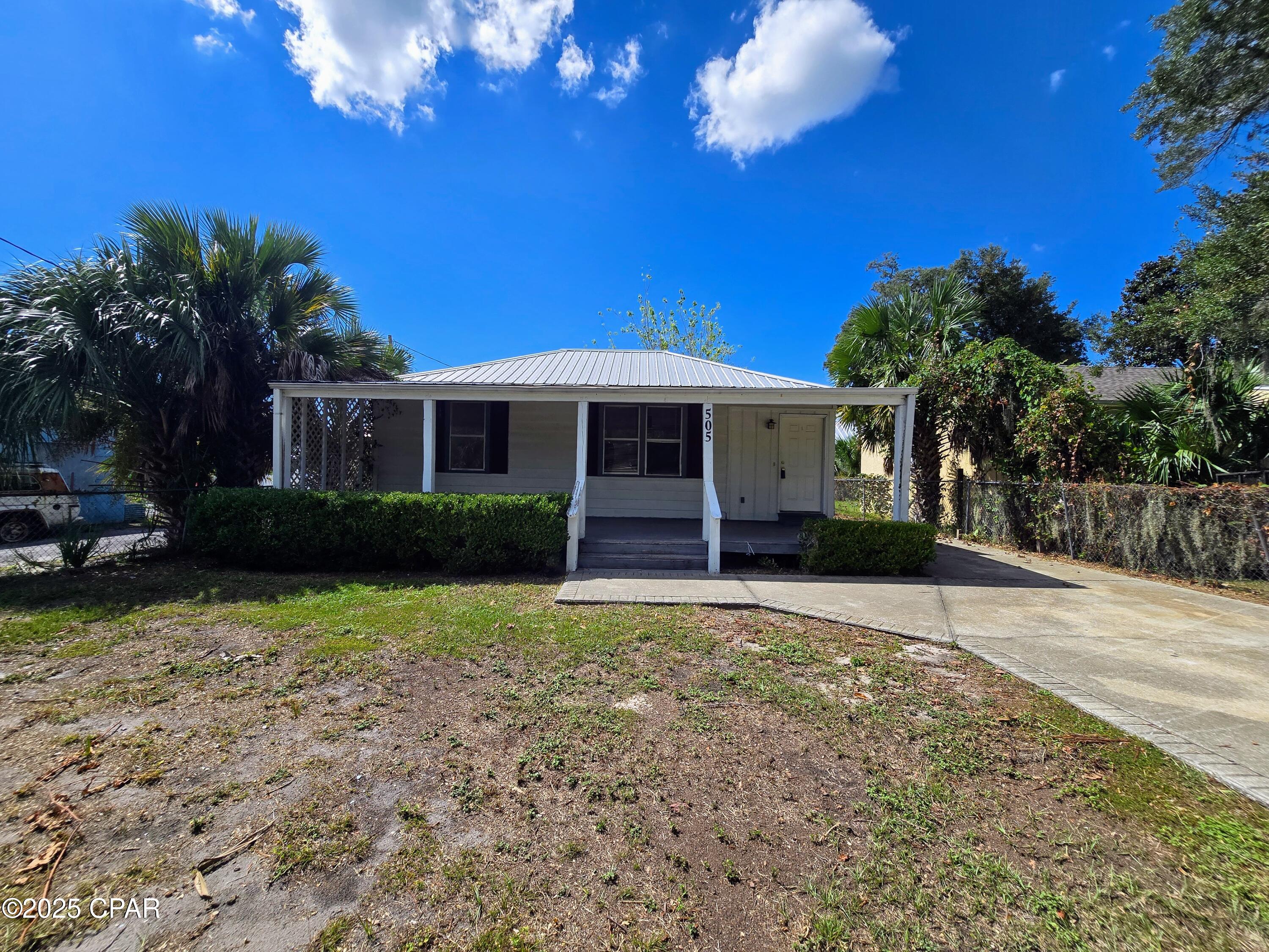 Image 2 For 505 Cactus Avenue