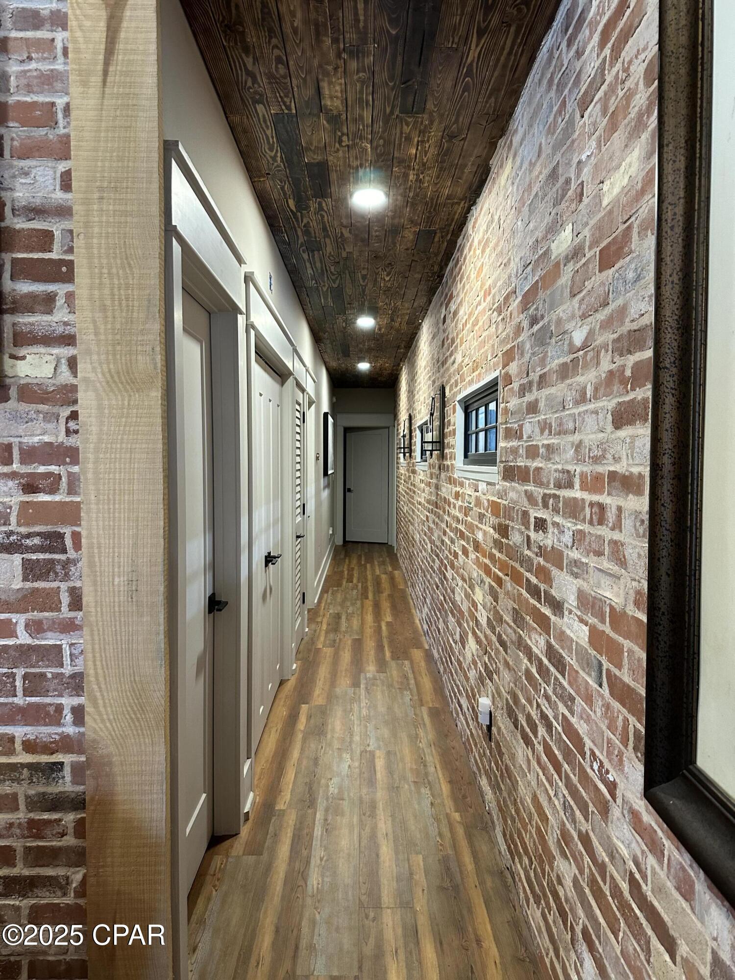 Image 8 For 9403 Sonya Circle