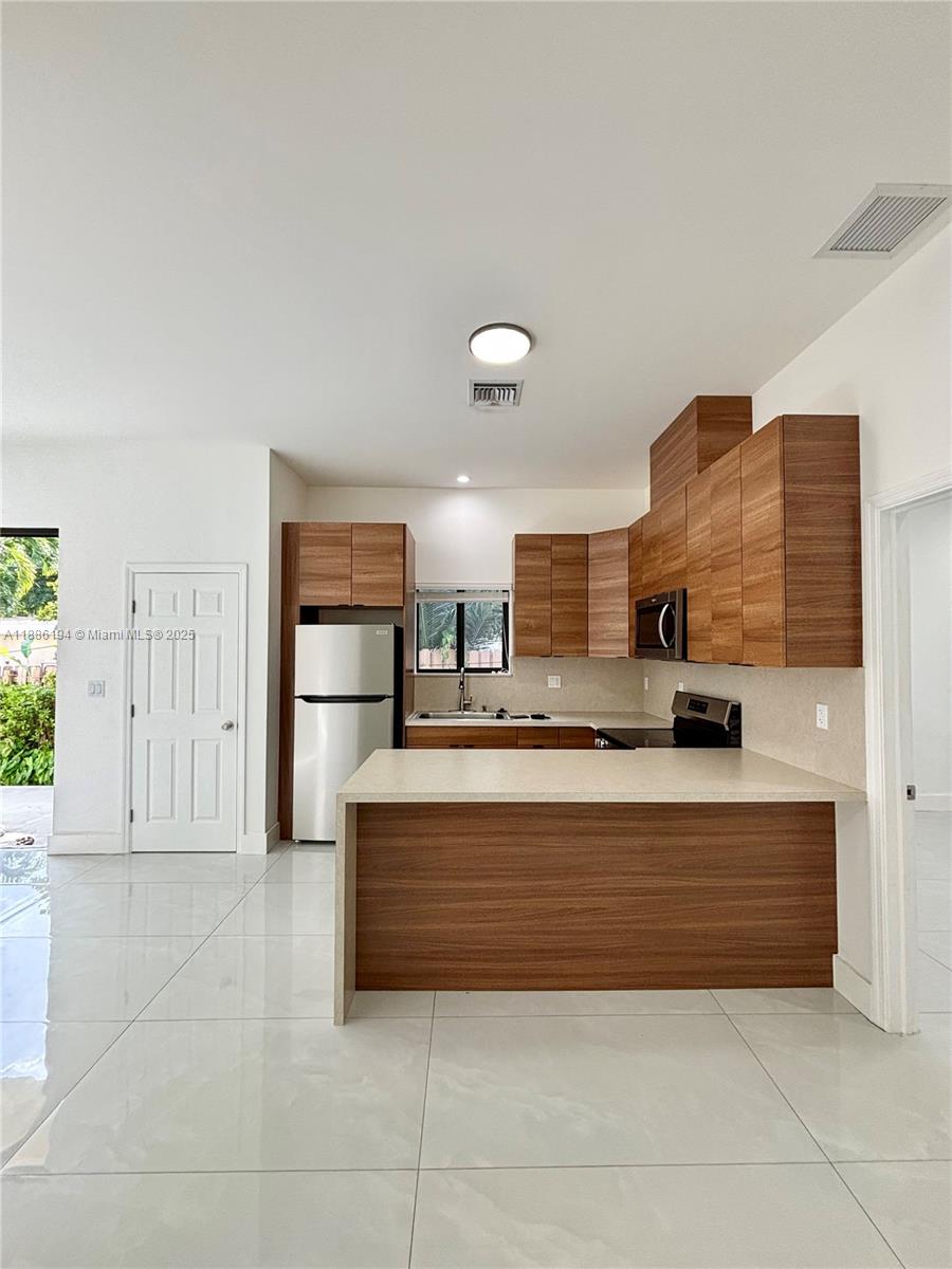 Hollywood Country Estates