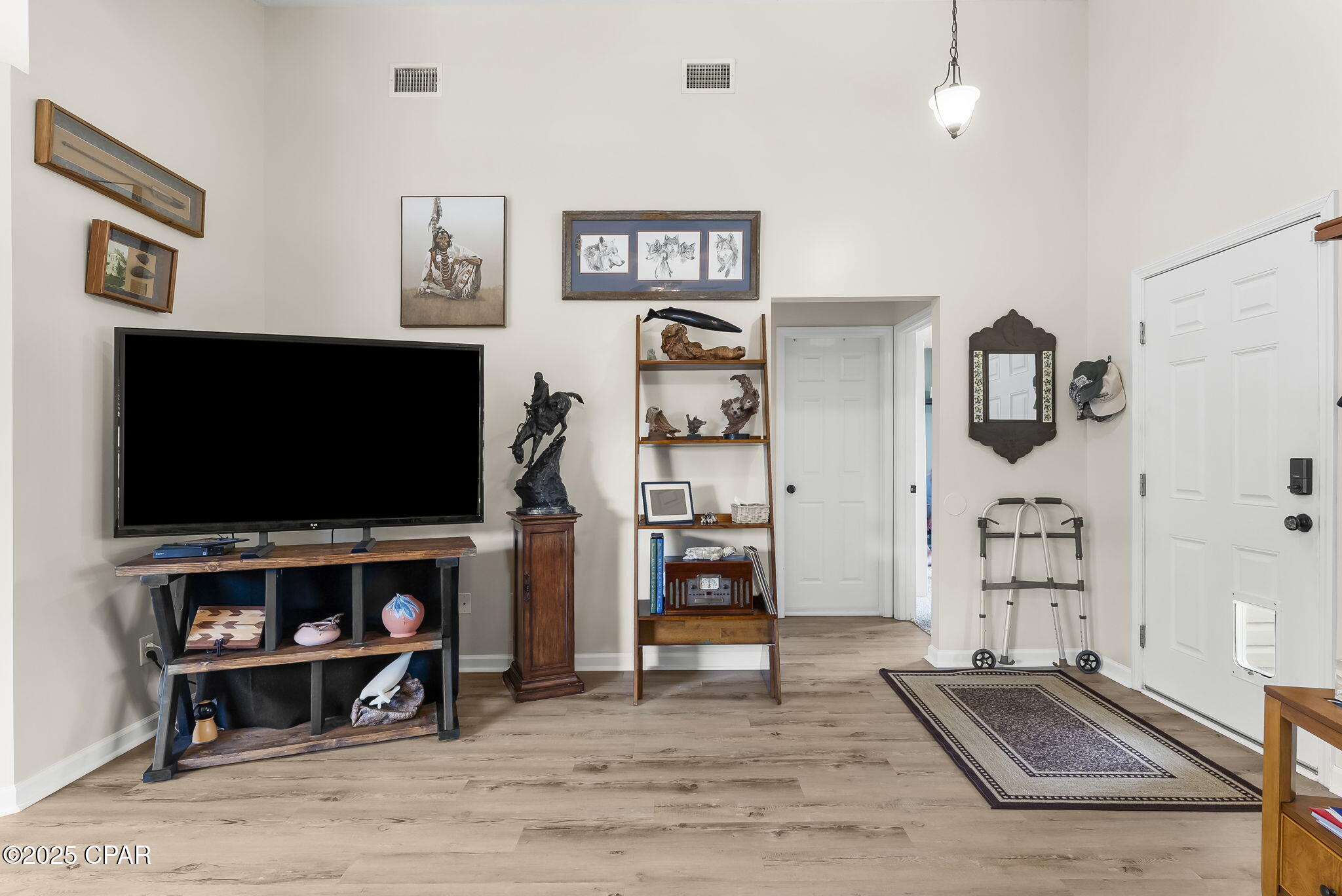 Image 23 For 2624 Avondale Court