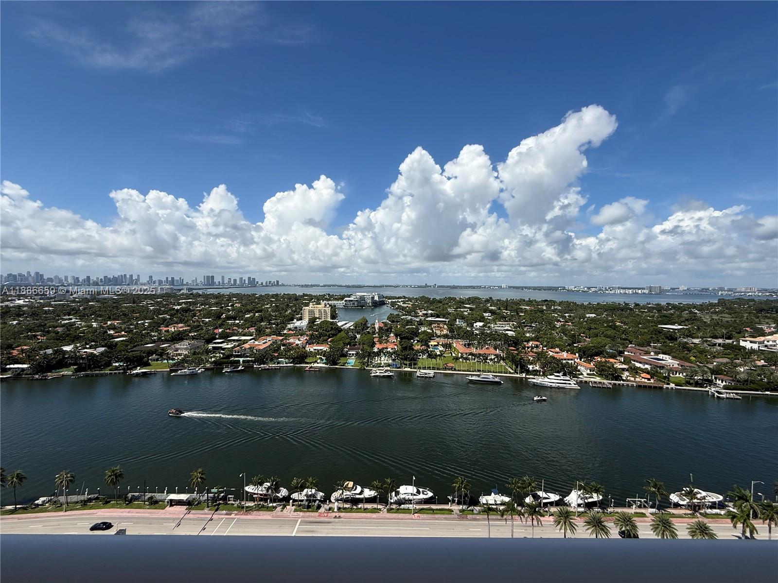 Apartamento para Alugar em Miami Beach, FL