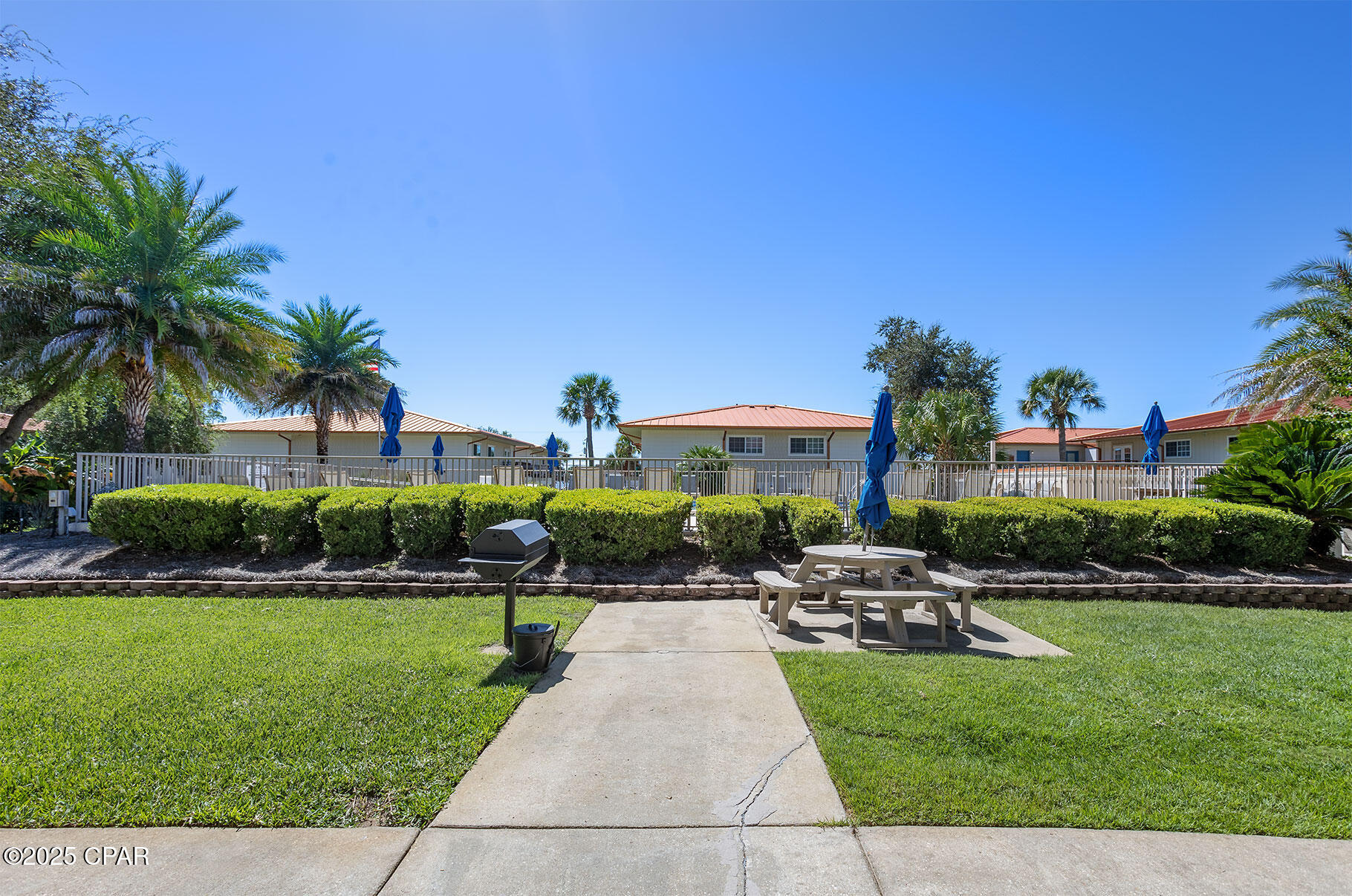 Image 18 For 2100 Beach Drive C101