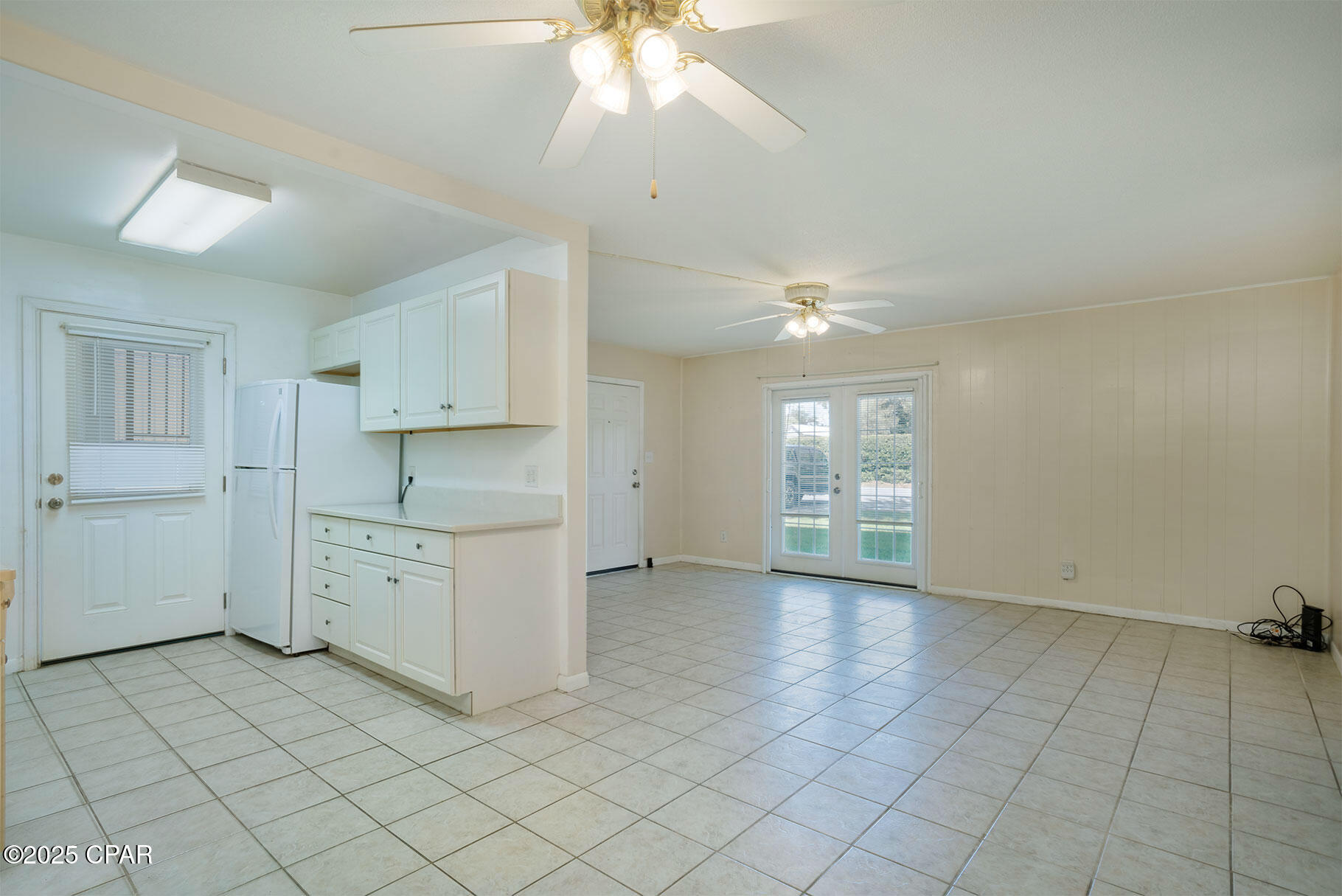 2nd image of 2100 W Beach Dr #C101, Panama City, FL 32401 | MLS# 779695