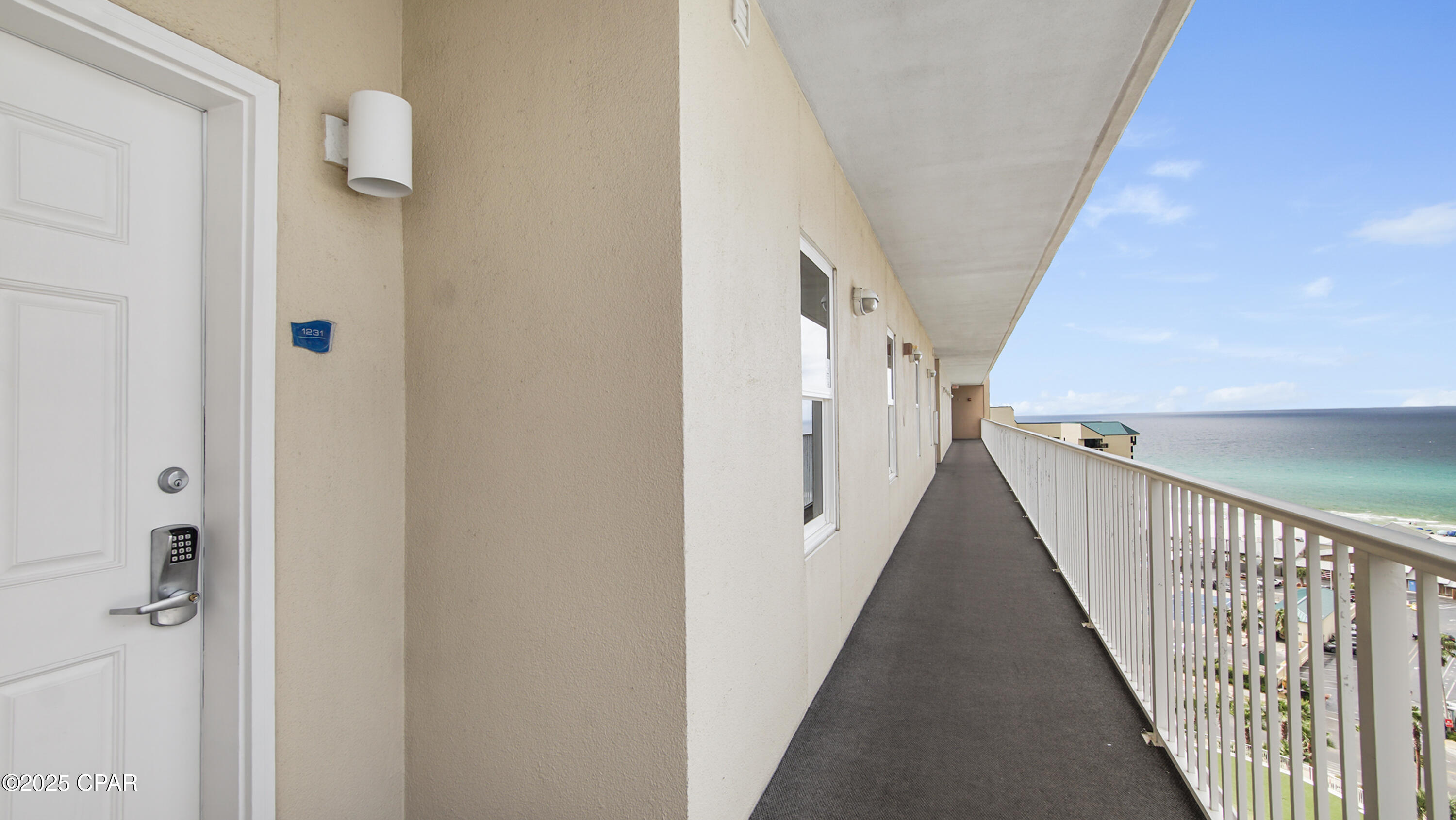 Image 18 For 9902 Thomas Drive 1231