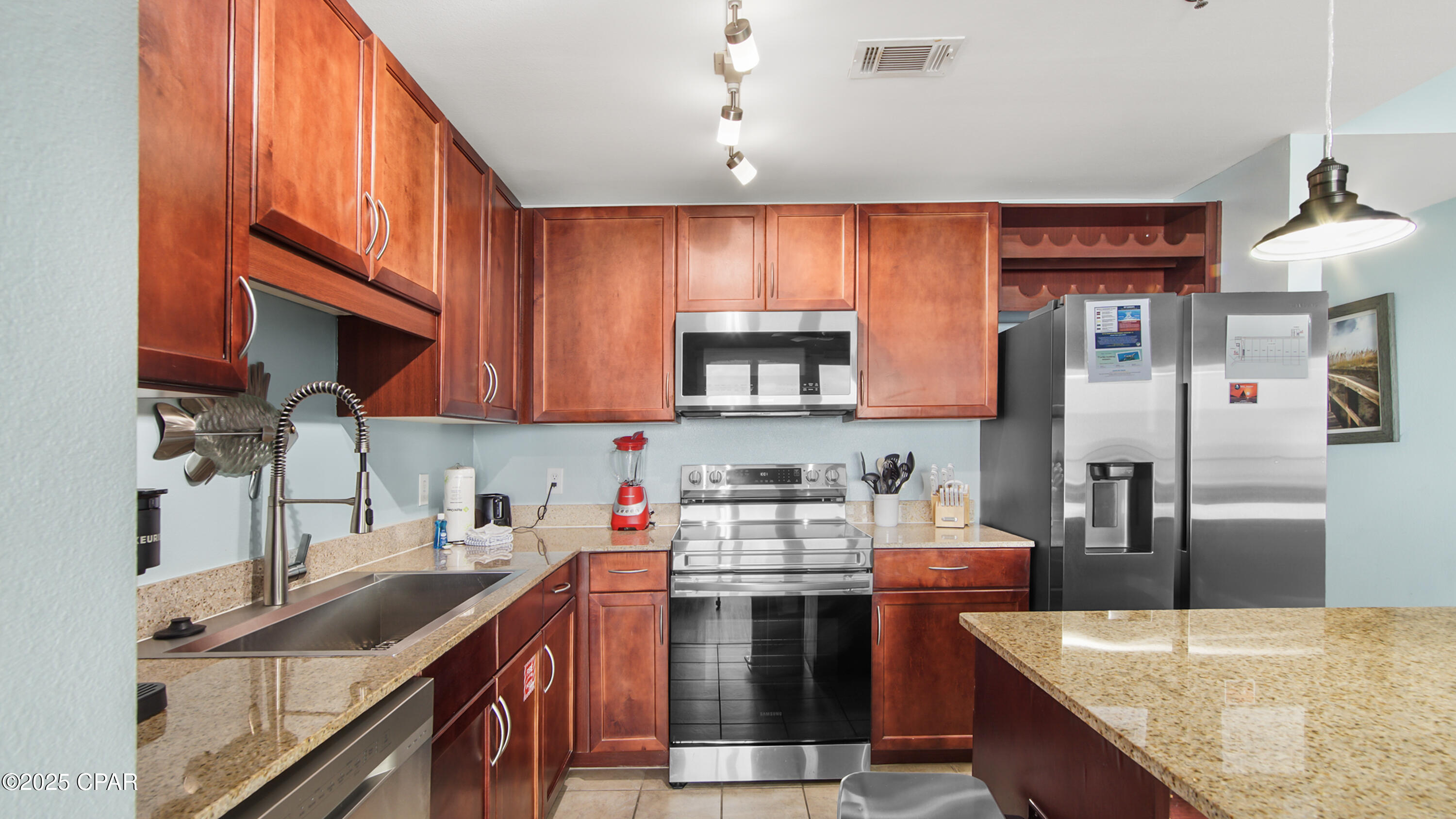 Image 4 For 9902 Thomas Drive 1231