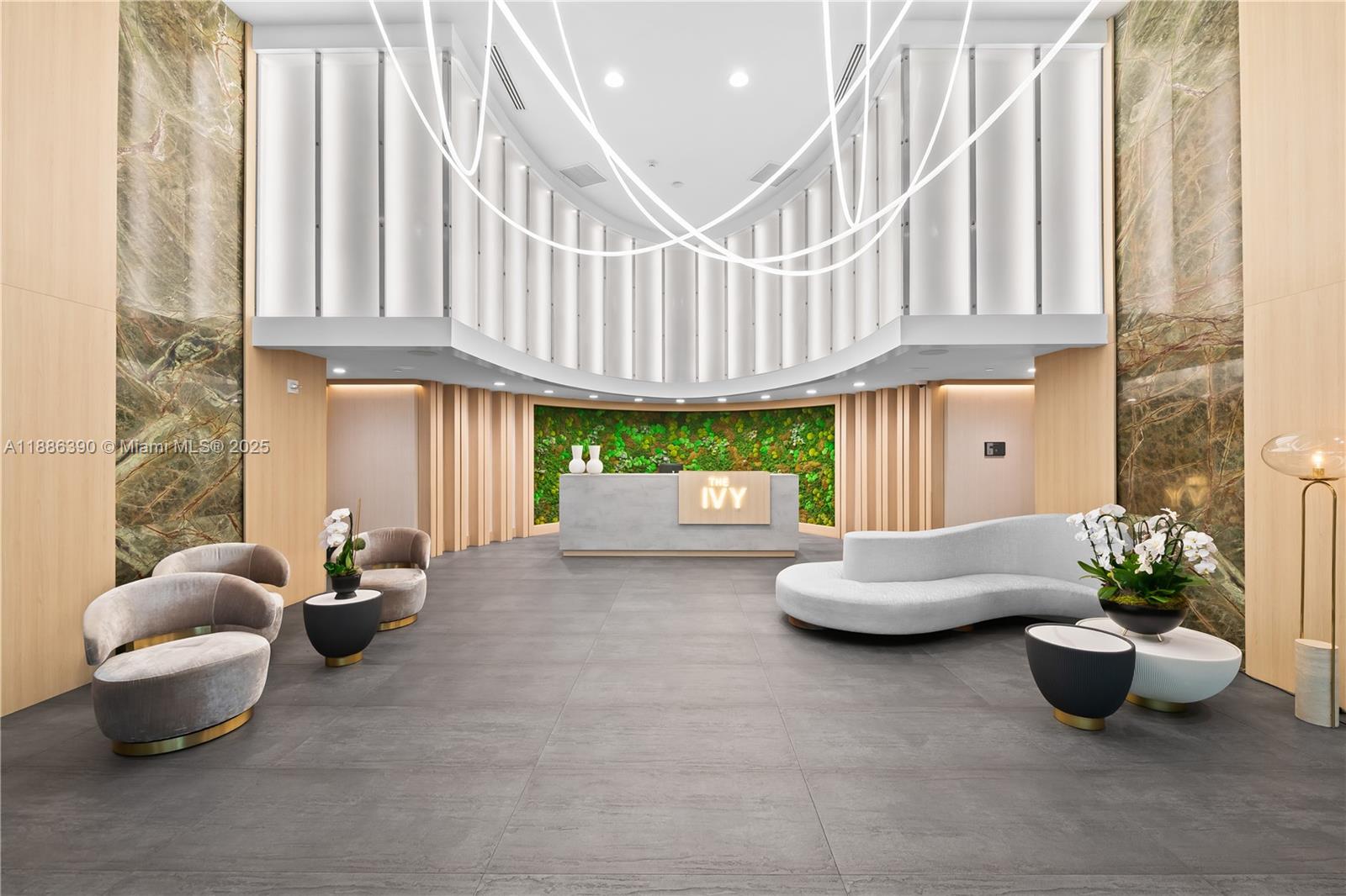 Apartamento à Venda em Miami, FL