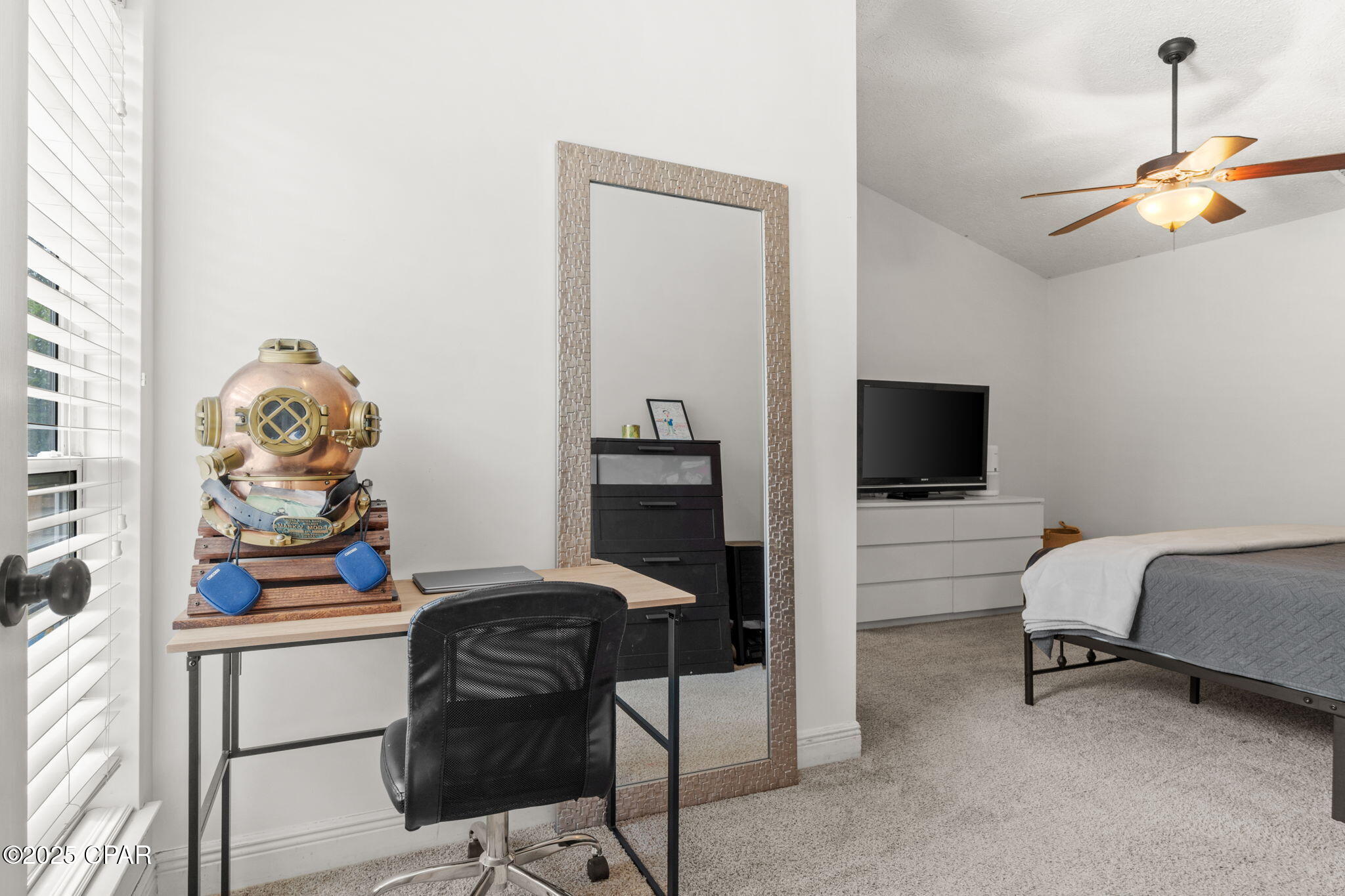 Image 17 For 6725 Harbour Boulevard