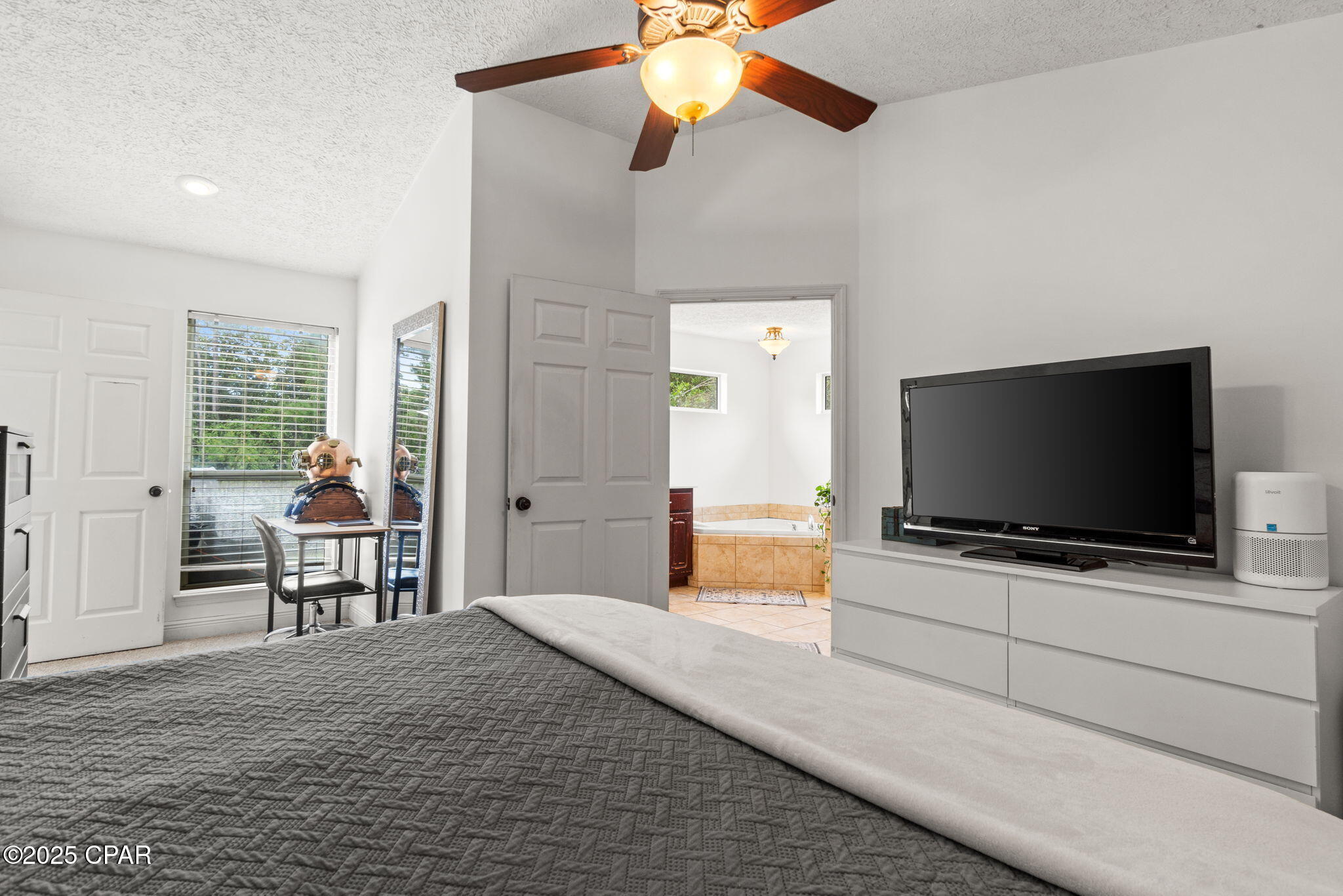 Image 20 For 6725 Harbour Boulevard