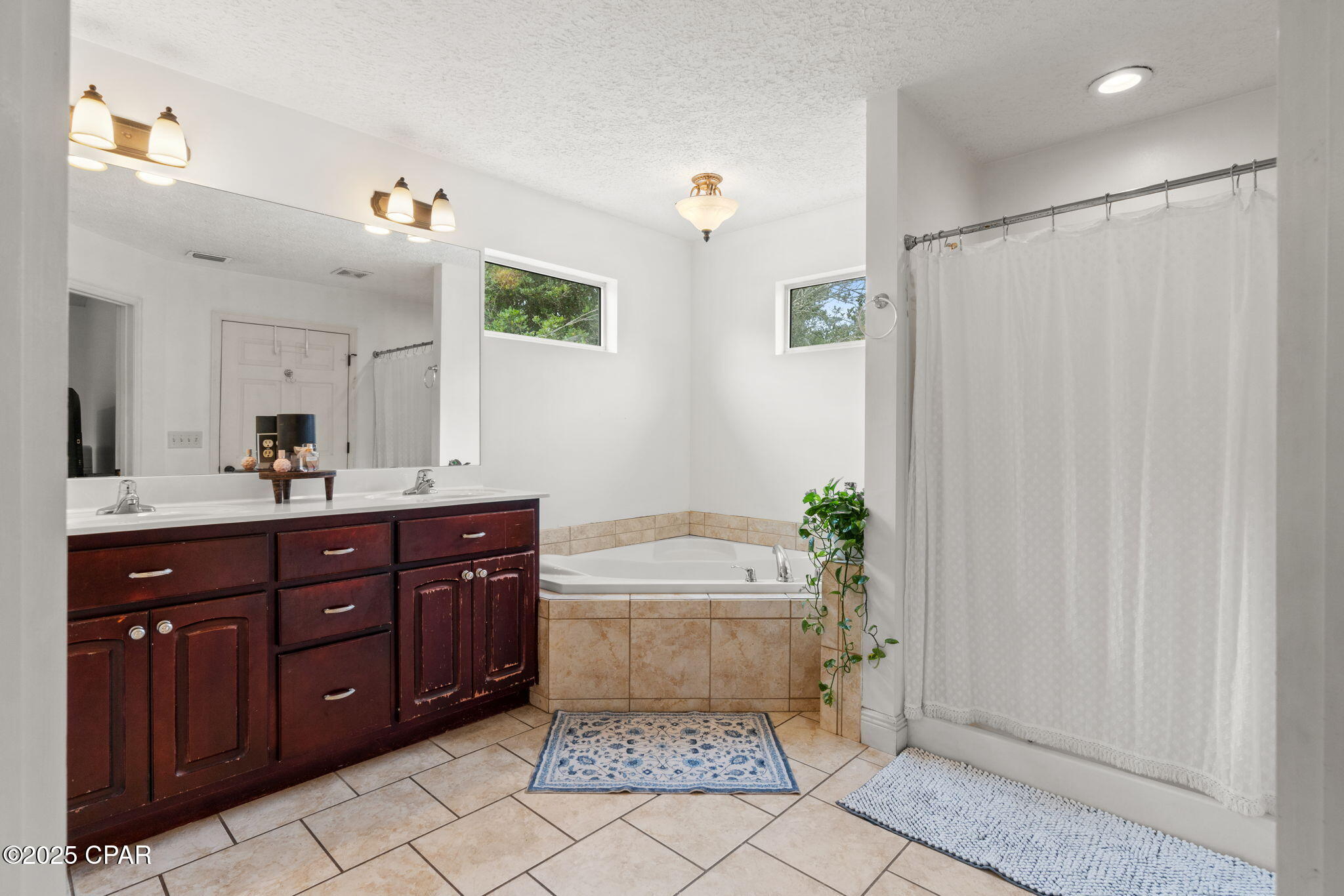 Image 21 For 6725 Harbour Boulevard
