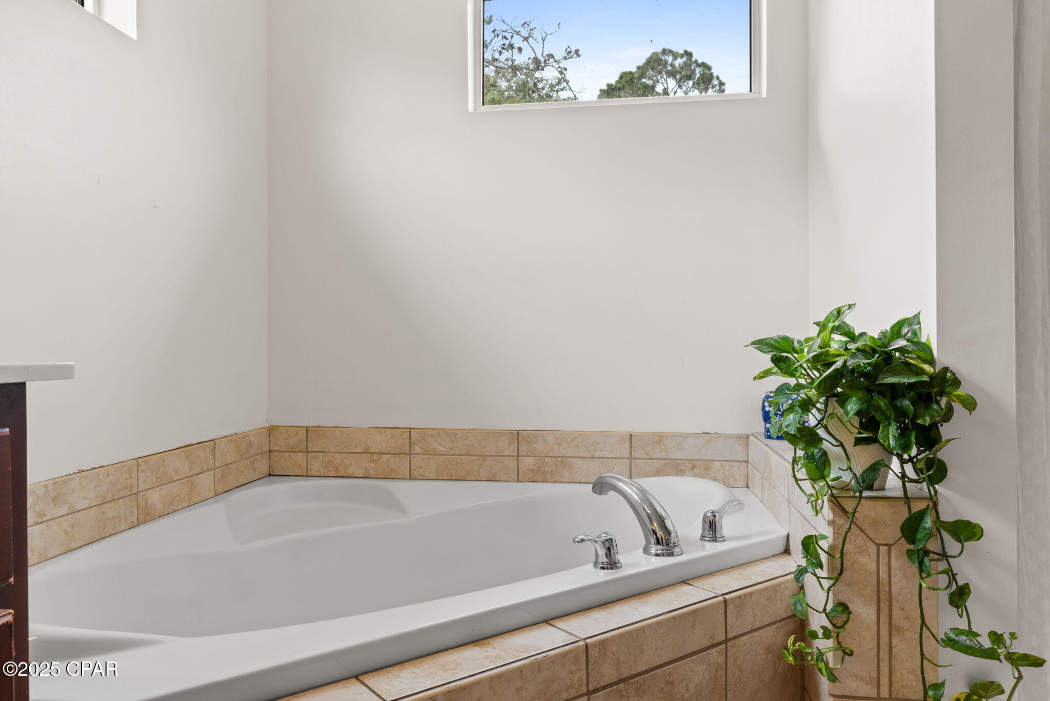 Image 24 For 6725 Harbour Boulevard