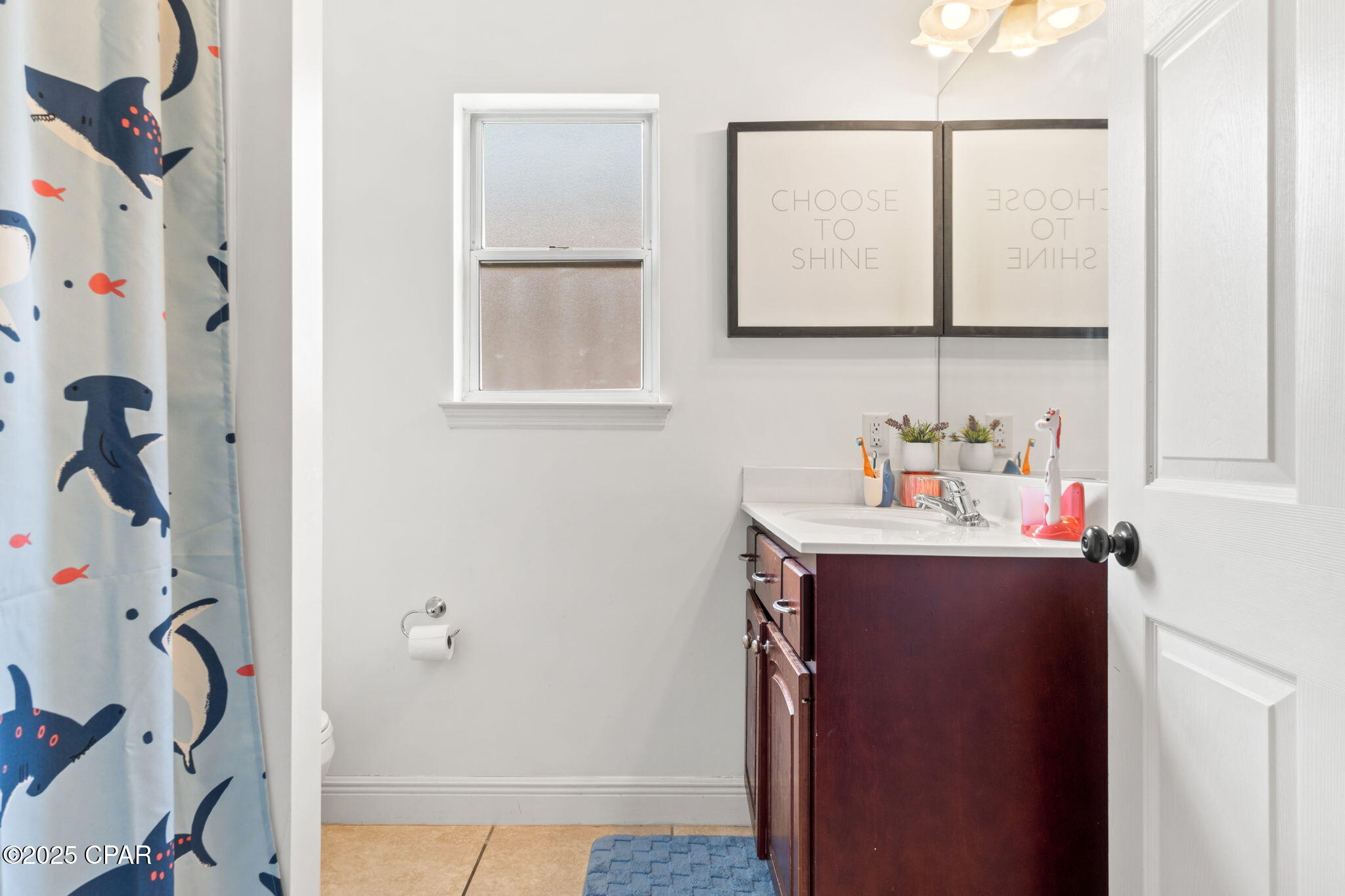 Image 31 For 6725 Harbour Boulevard