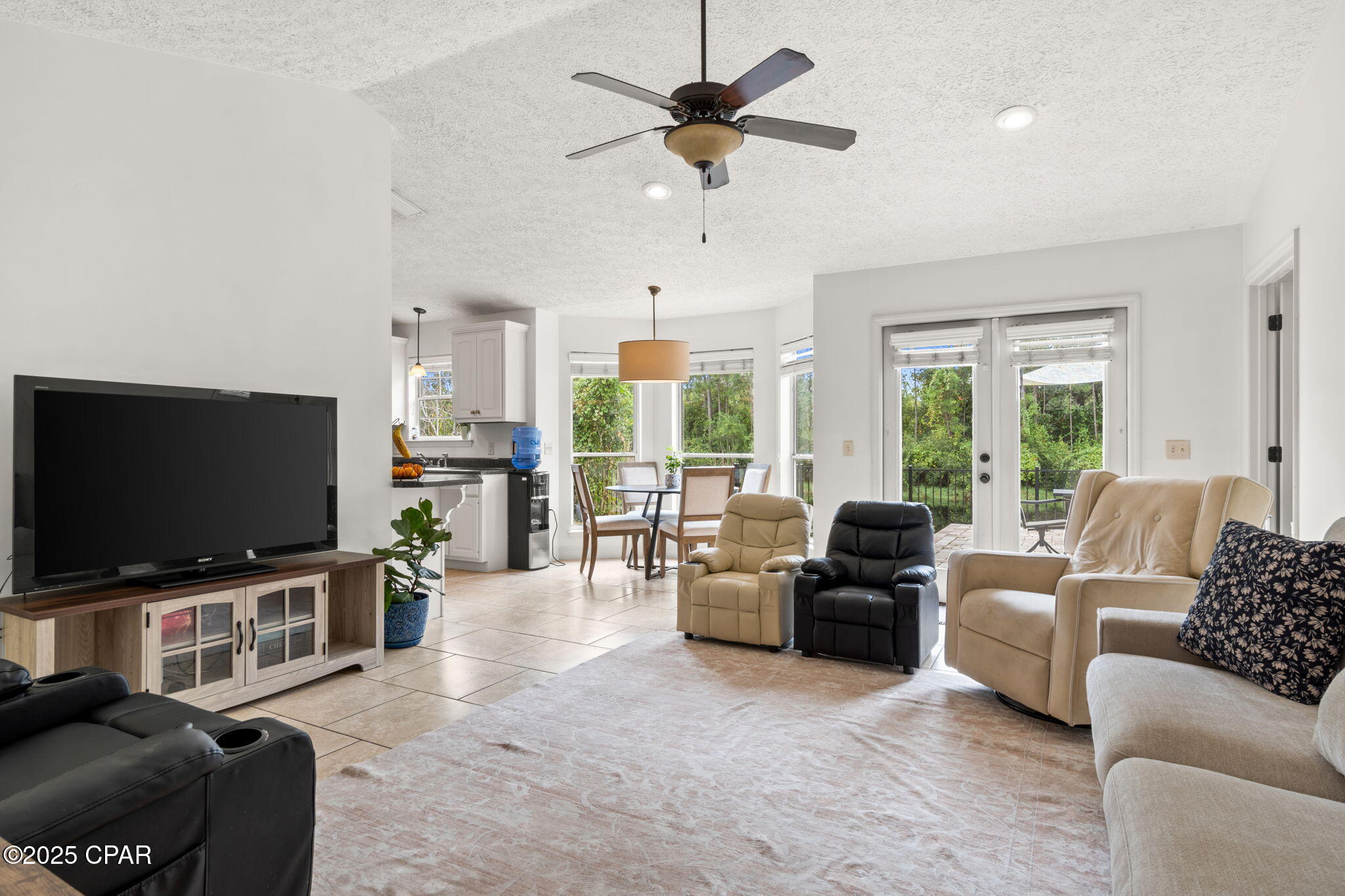 Image 6 For 6725 Harbour Boulevard