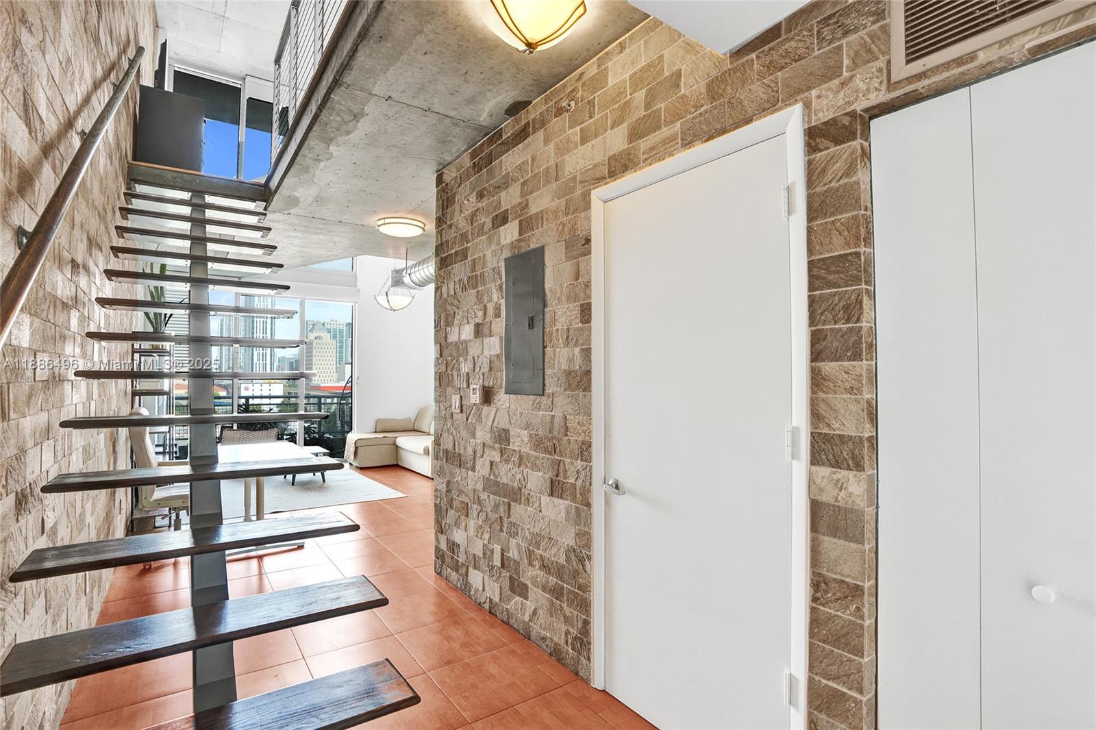 Homes for sale in Miami, FL | 690 Sw 1St Ct #1213, Miami, FL 33130 | MLS# A11886496