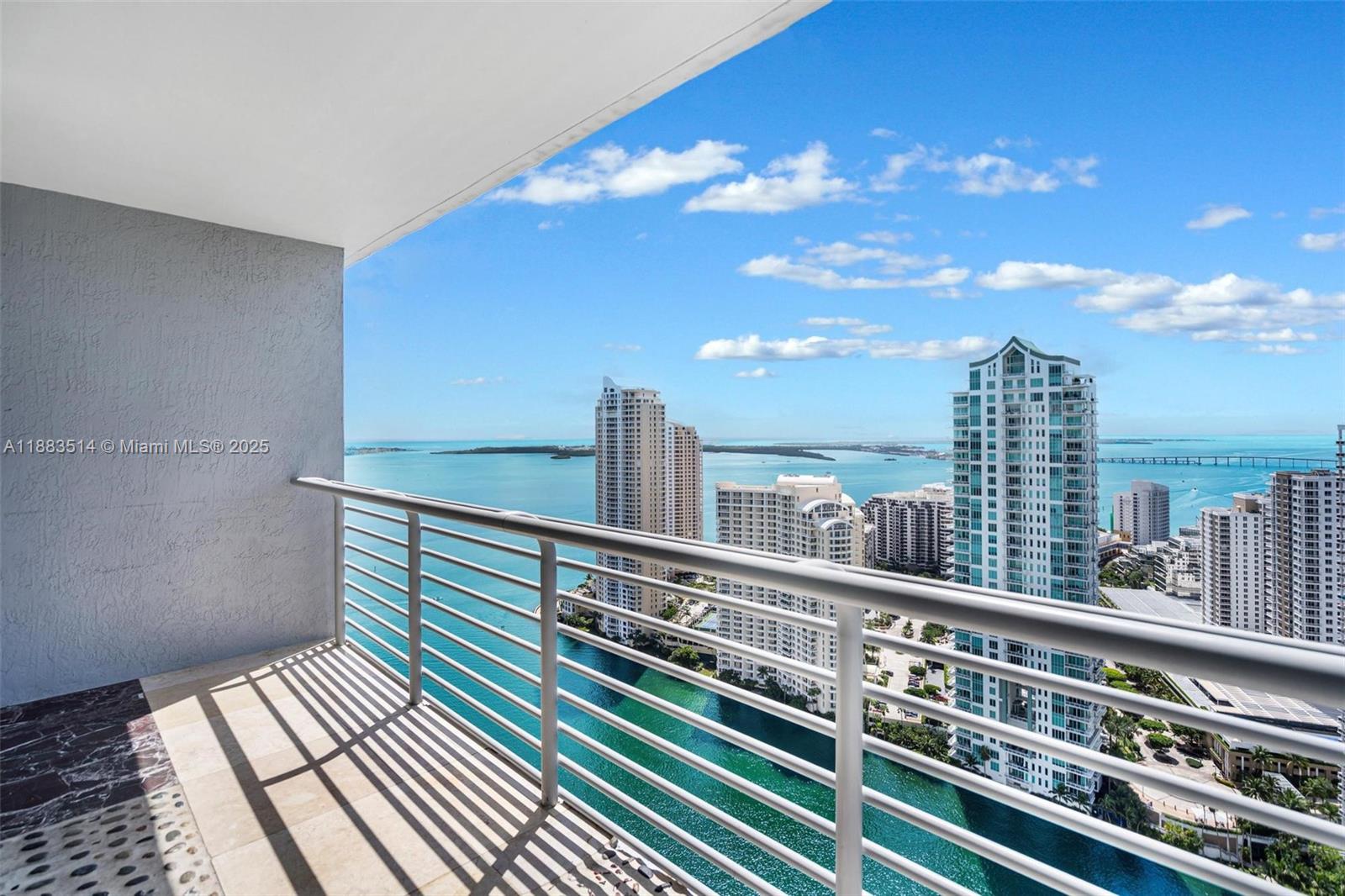 Apartamento en Venta en Miami, FL