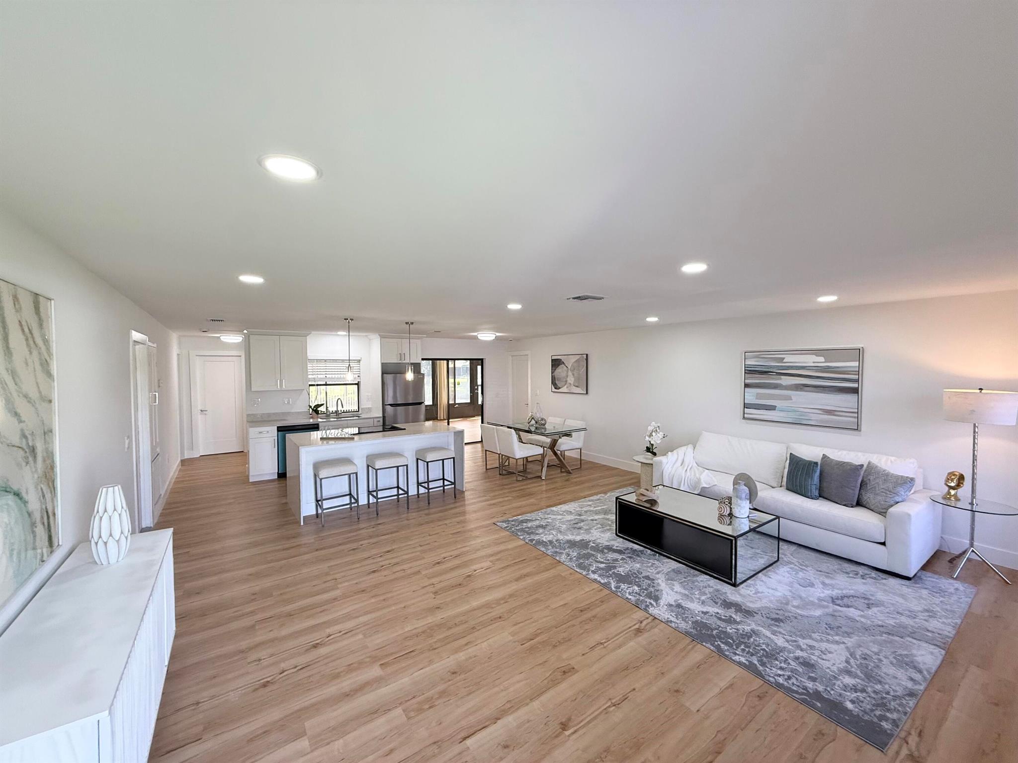 Coco Wood Lakes Sec 1