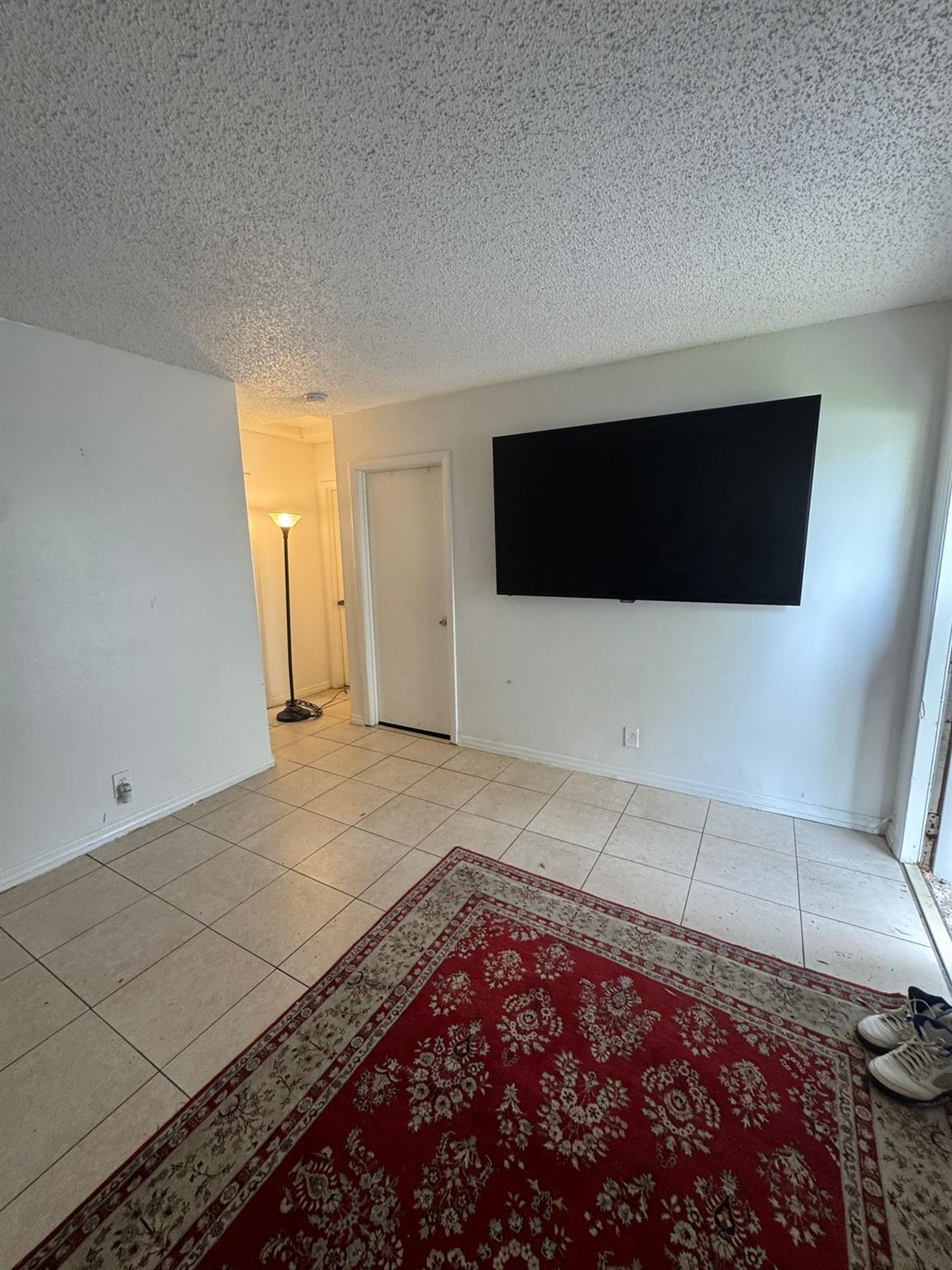 Homes for sale in Fort Lauderdale, FL | 2610 Nw 14Th St, Fort Lauderdale, FL 33311 | MLS# F10529229