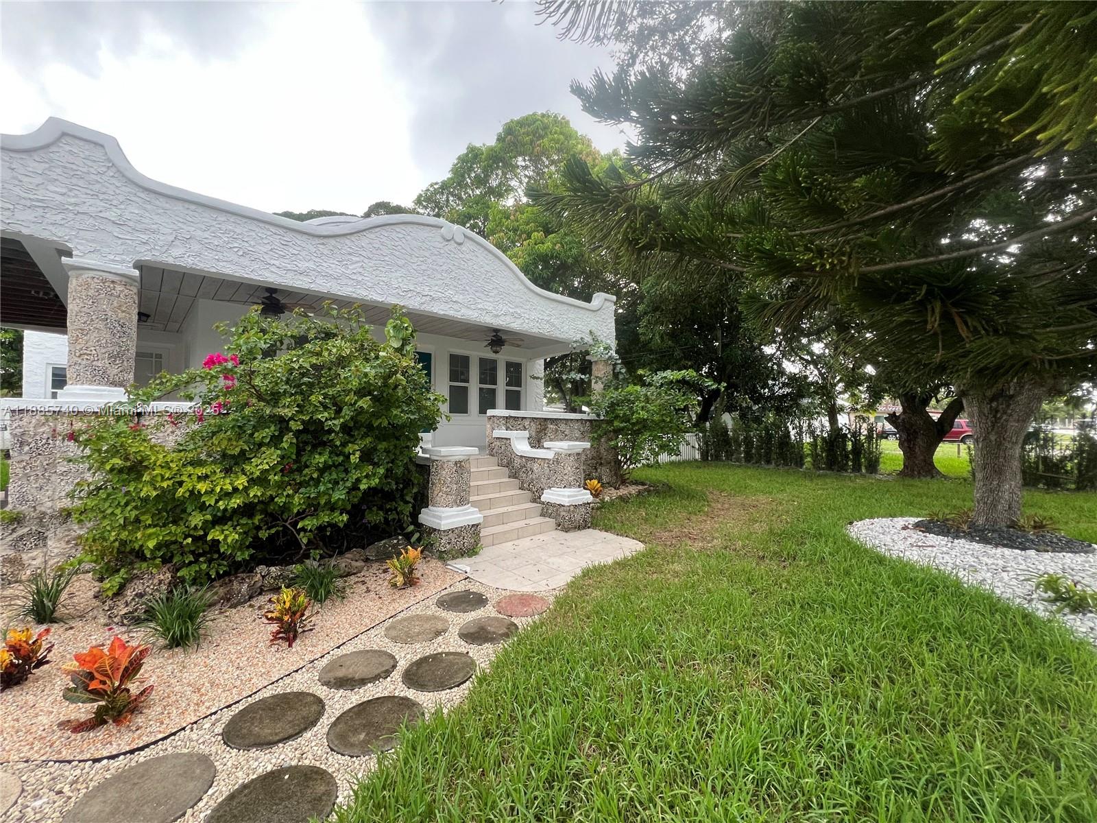 Town Of Hallandale B-13