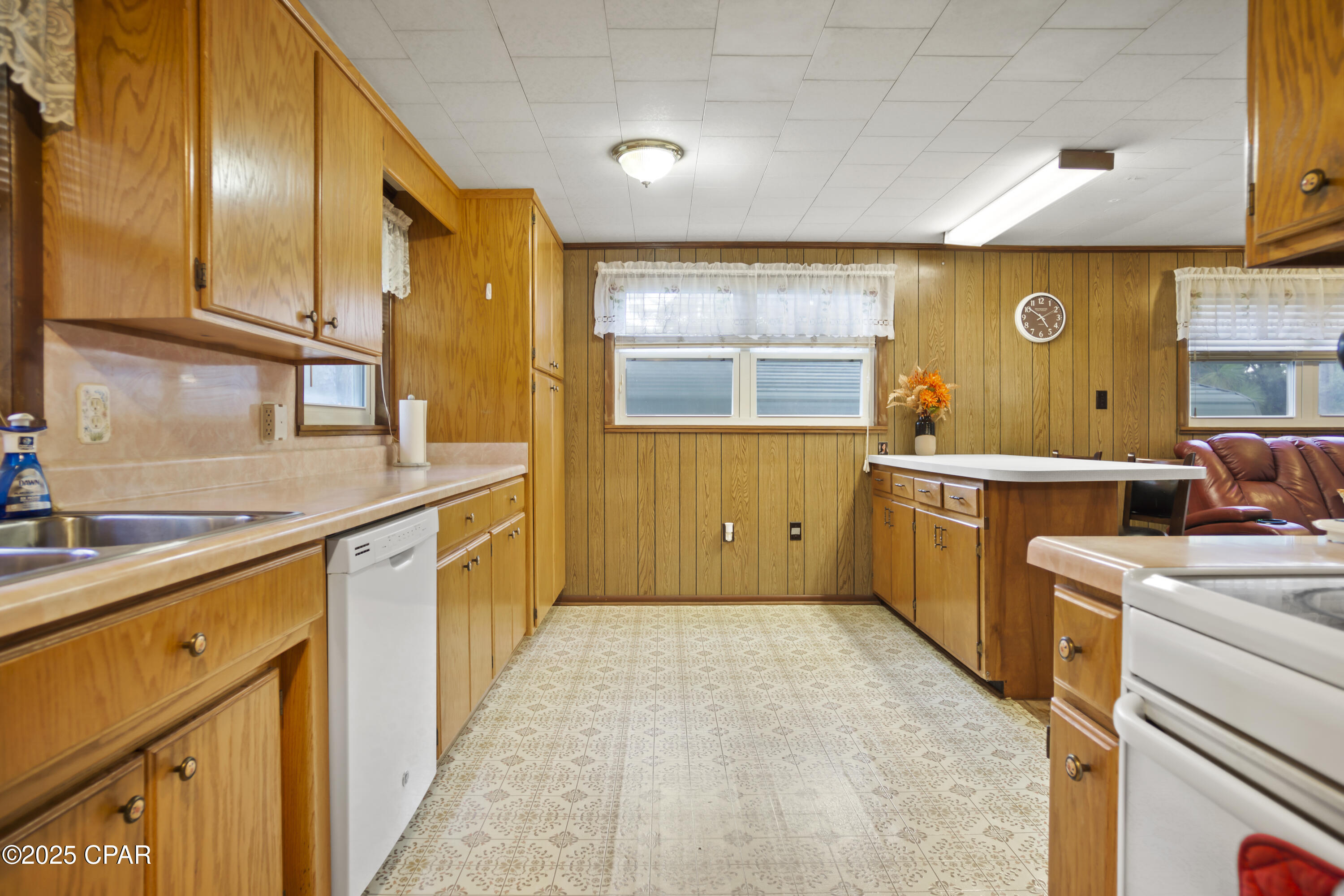 Image 15 For 16069 Bob Ellis Rd Road