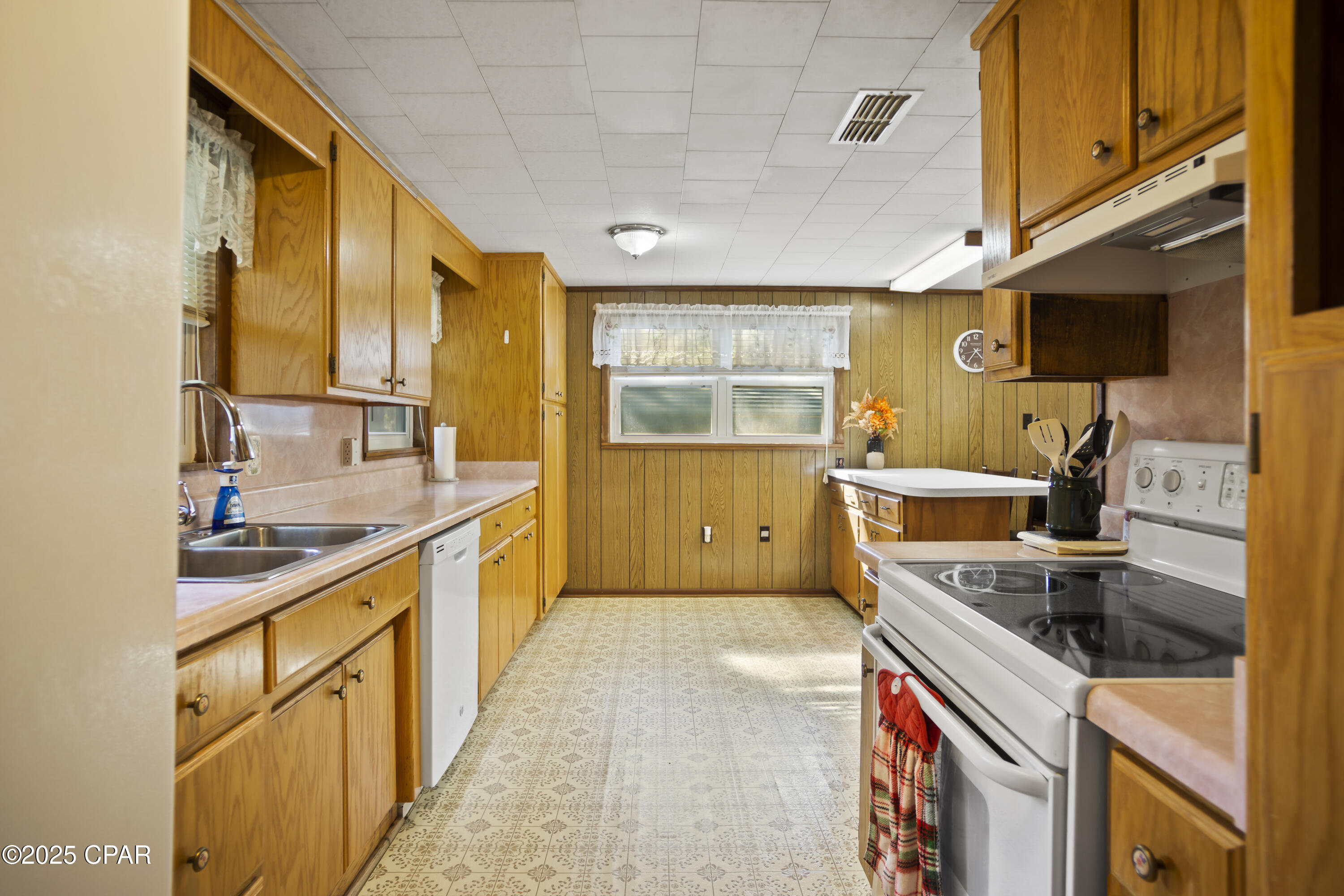 Image 18 For 16069 Bob Ellis Rd Road