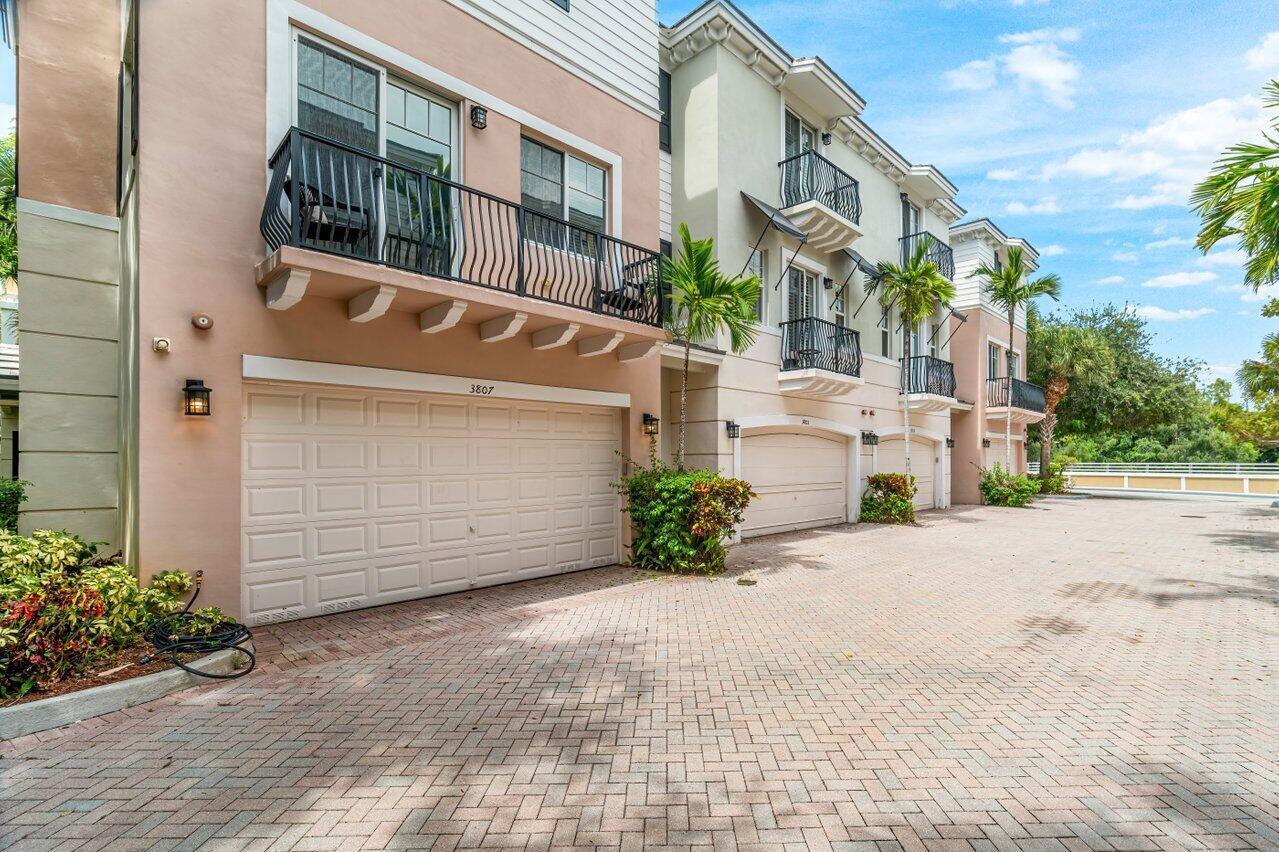 One-of-a-kind stunning Tri-Level Townhome 3-bedroom 3.5 bath 2 car garage townhome located in one of the most desirable communities in East Boca Raton, 1.25 miles to the beach and 3.1 miles to Mizner Park, downtown Boca Raton. Walking distance to FAU and LYNN University. Property features extra windows with lots of natural lighting and plantation shutters, gourmet kitchen with granite countertops, Newer stainless-steel appliances and beautiful wood cabinetry, Newer AC , Beautiful new flooring, new high hats in living room and kitchen, new light fixtures throughout, new fans and freshly painted, Gorgeous lush landscaping all around! Community offers two heated pools and spa just recently renovated, Fitness center area with peloton bikes, treadmills, elliptical, and new free weights and much more, Manager on-site. A rated schools!