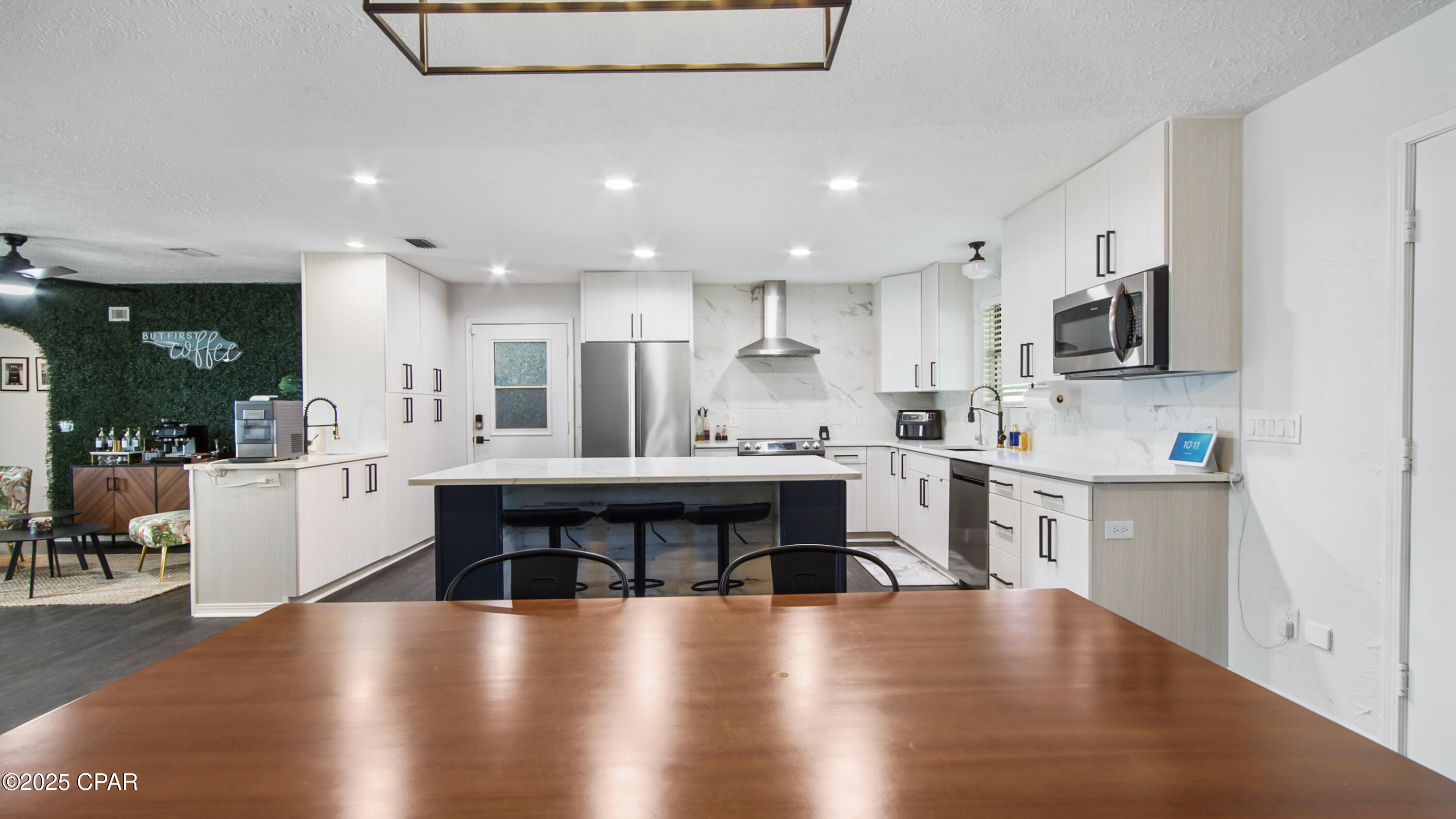 Image 15 For 12125 Country Club Drive