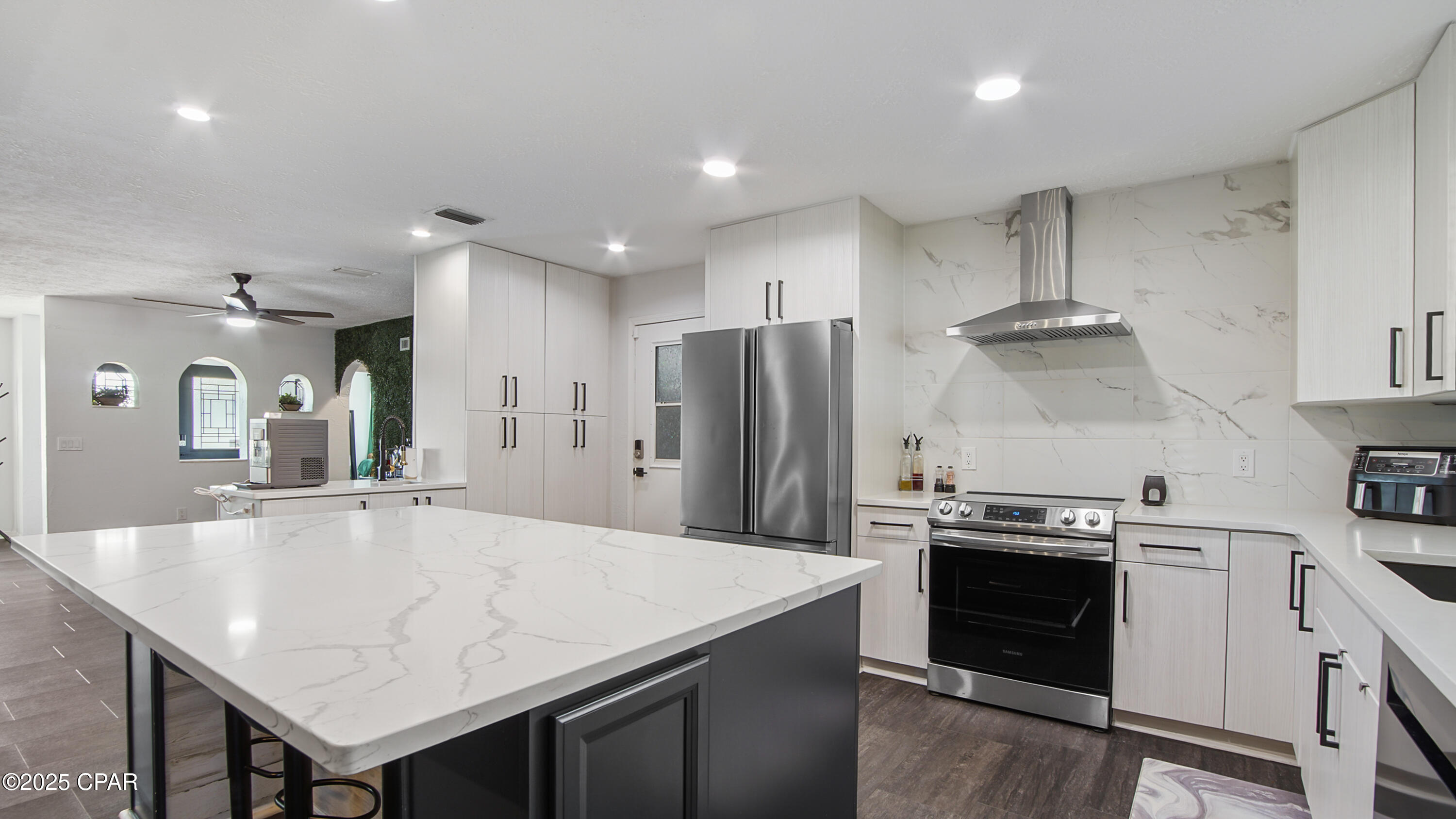 Image 17 For 12125 Country Club Drive