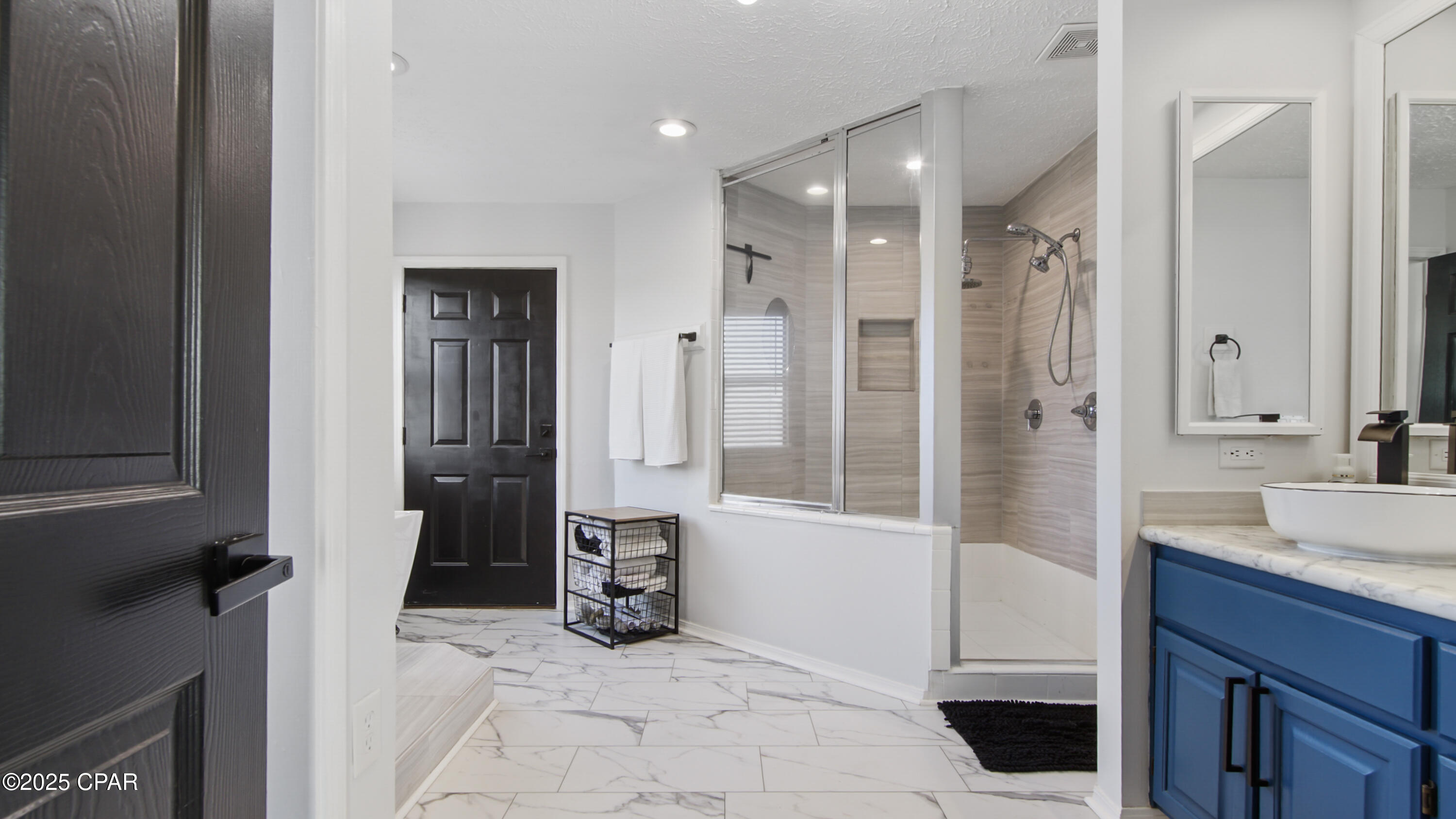 Image 24 For 12125 Country Club Drive