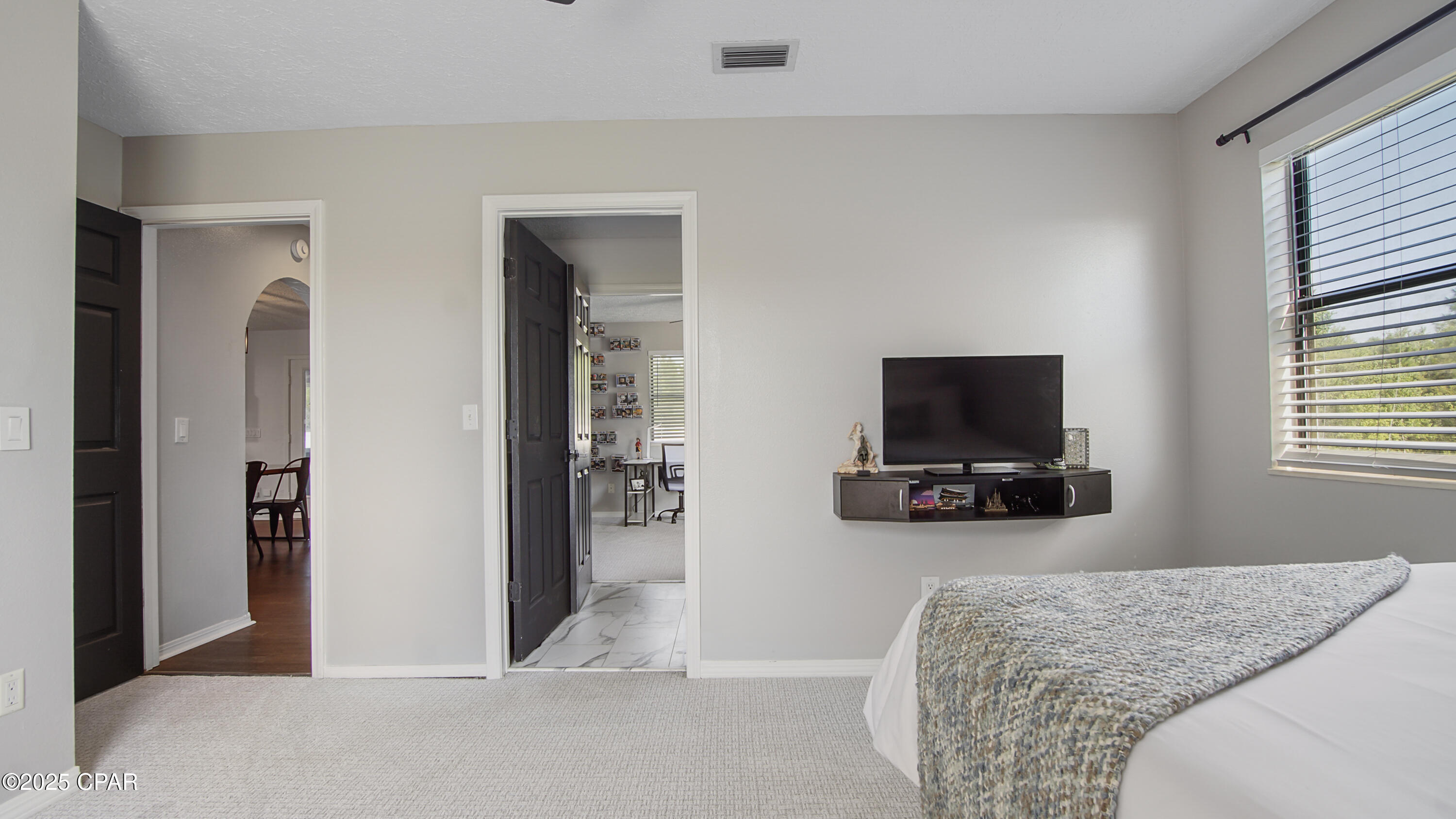 Image 32 For 12125 Country Club Drive