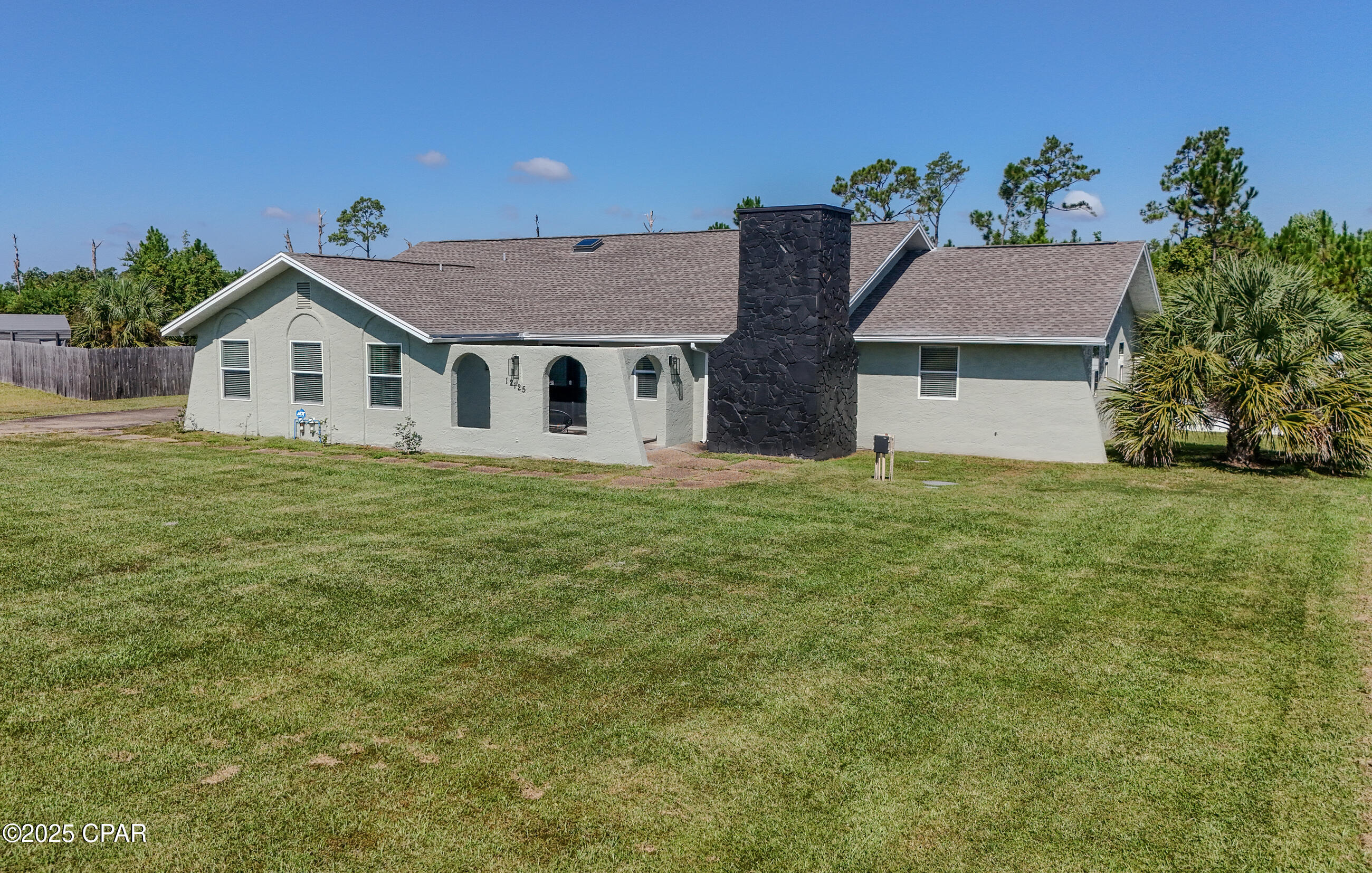 Image 6 For 12125 Country Club Drive