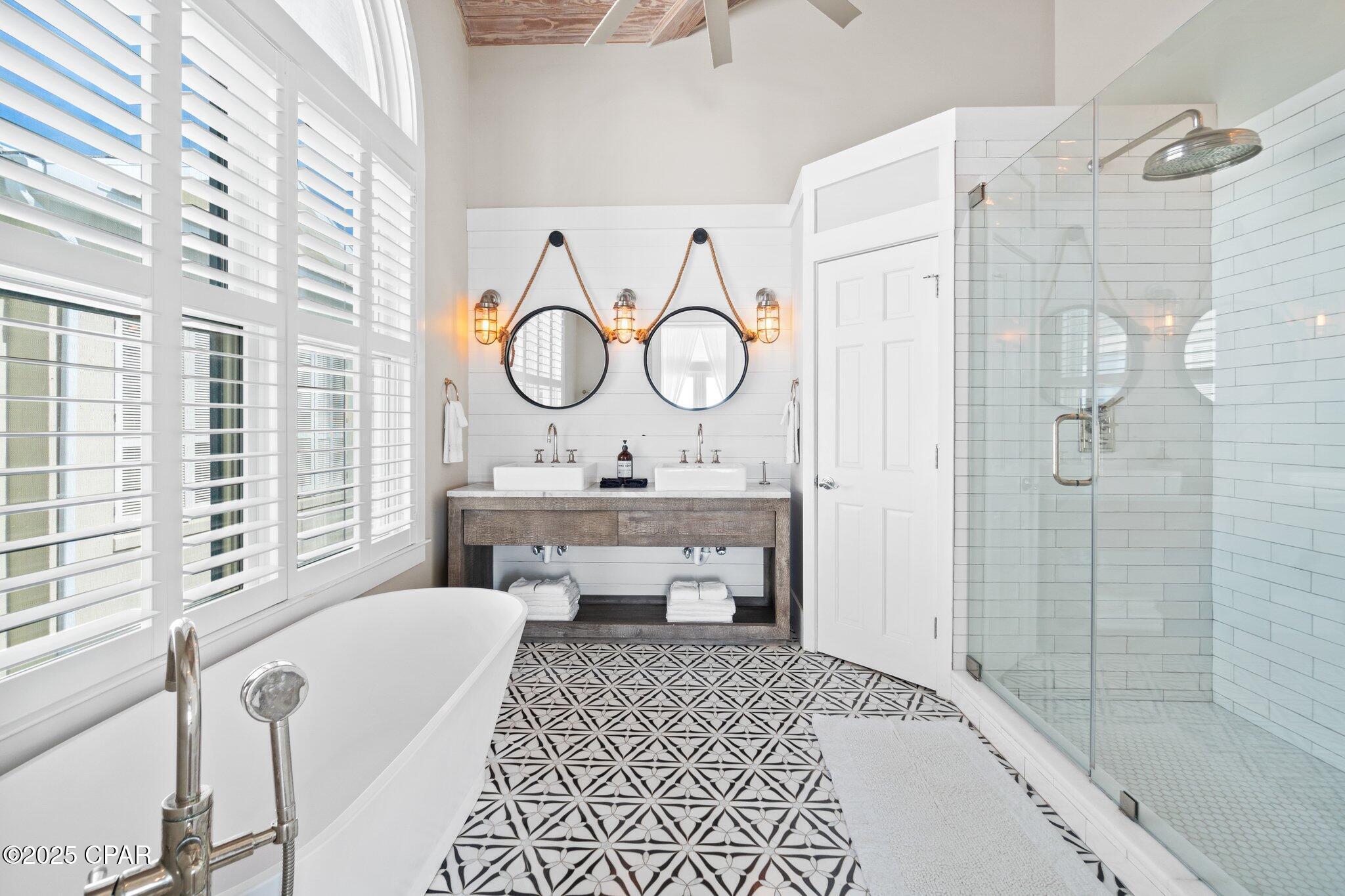 Image 25 For 312 Beachside Drive