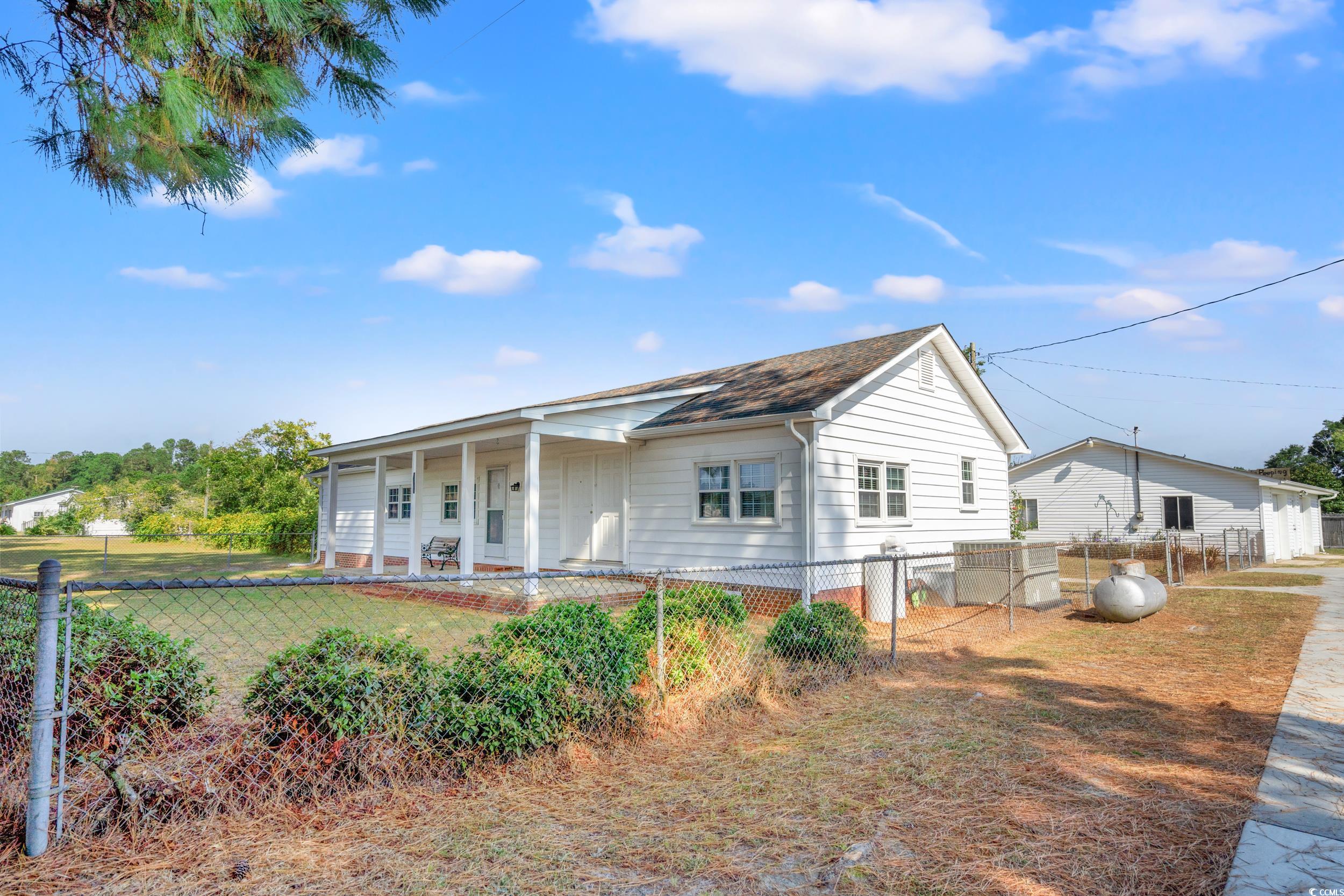 4422 Grady Rd. Mullins, SC 29574
